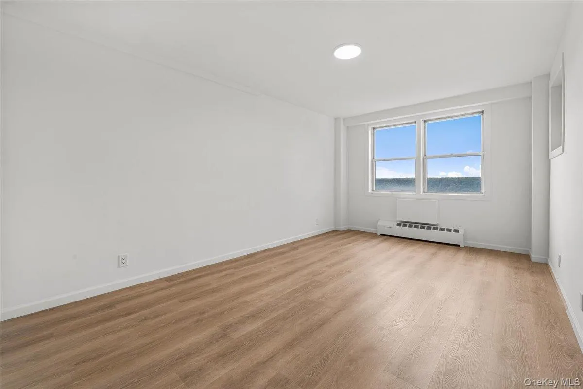 5800 Arlington Avenue, New York, NY, 1 Bedroom Bedrooms, 4 Rooms Rooms,1 BathroomBathrooms,Residential,For Rent,Arlington,0,1040010 5800 Arlington Avenue, New York, NY, 1 Bedroom Bedrooms, 4 Rooms Rooms,1 BathroomBathrooms,Residential,For Rent,Arlington,0,1040010
