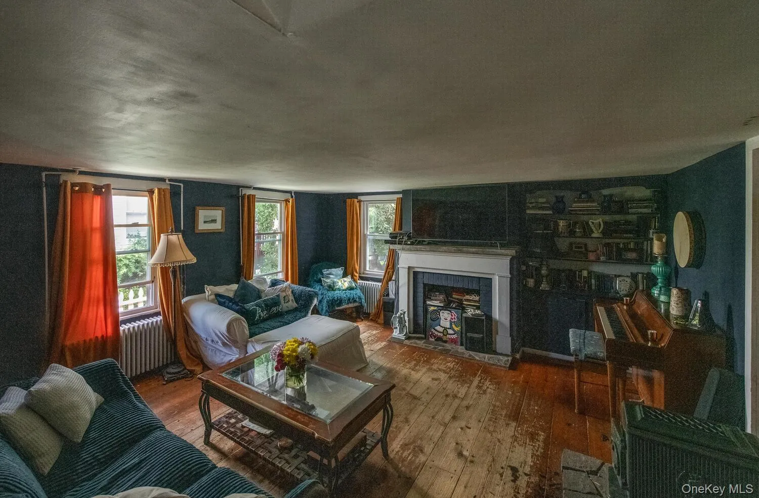 88 Hamilton Street, Poughkeepsie, NY, 3 Bedrooms Bedrooms, 6 Rooms Rooms,1 BathroomBathrooms,Residential Lease,For Rent,Hamilton,0,1040011 88 Hamilton Street, Poughkeepsie, NY, 3 Bedrooms Bedrooms, 6 Rooms Rooms,1 BathroomBathrooms,Residential Lease,For Rent,Hamilton,0,1040011