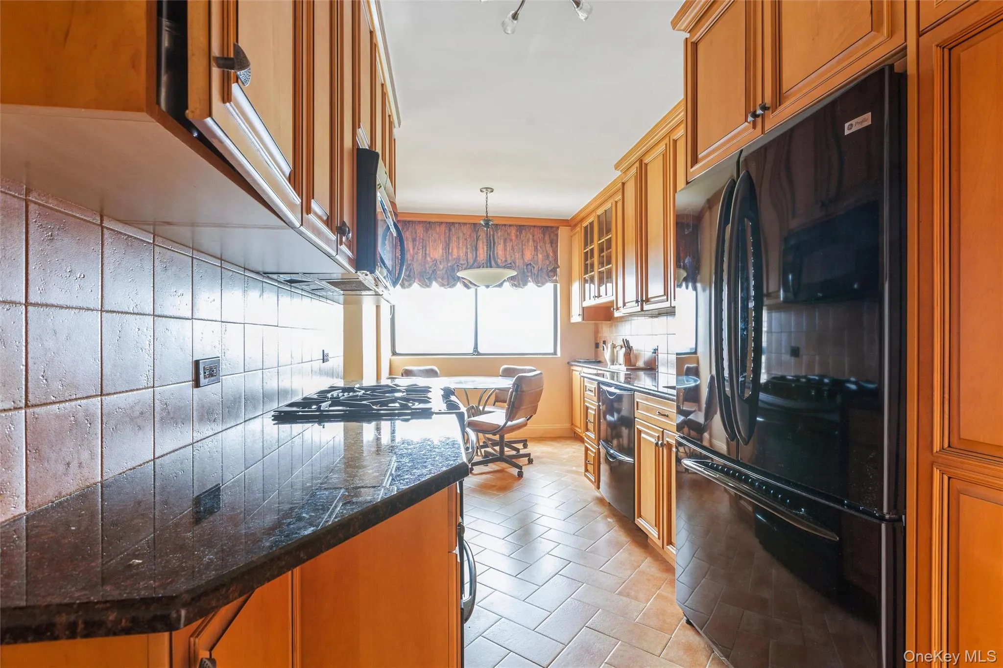 27010 Grand Central Parkway, New York, NY, 1 Bedroom Bedrooms, 7 Rooms Rooms,1 BathroomBathrooms,Residential,For Rent,Grand Central,0,1040012 27010 Grand Central Parkway, New York, NY, 1 Bedroom Bedrooms, 7 Rooms Rooms,1 BathroomBathrooms,Residential,For Rent,Grand Central,0,1040012