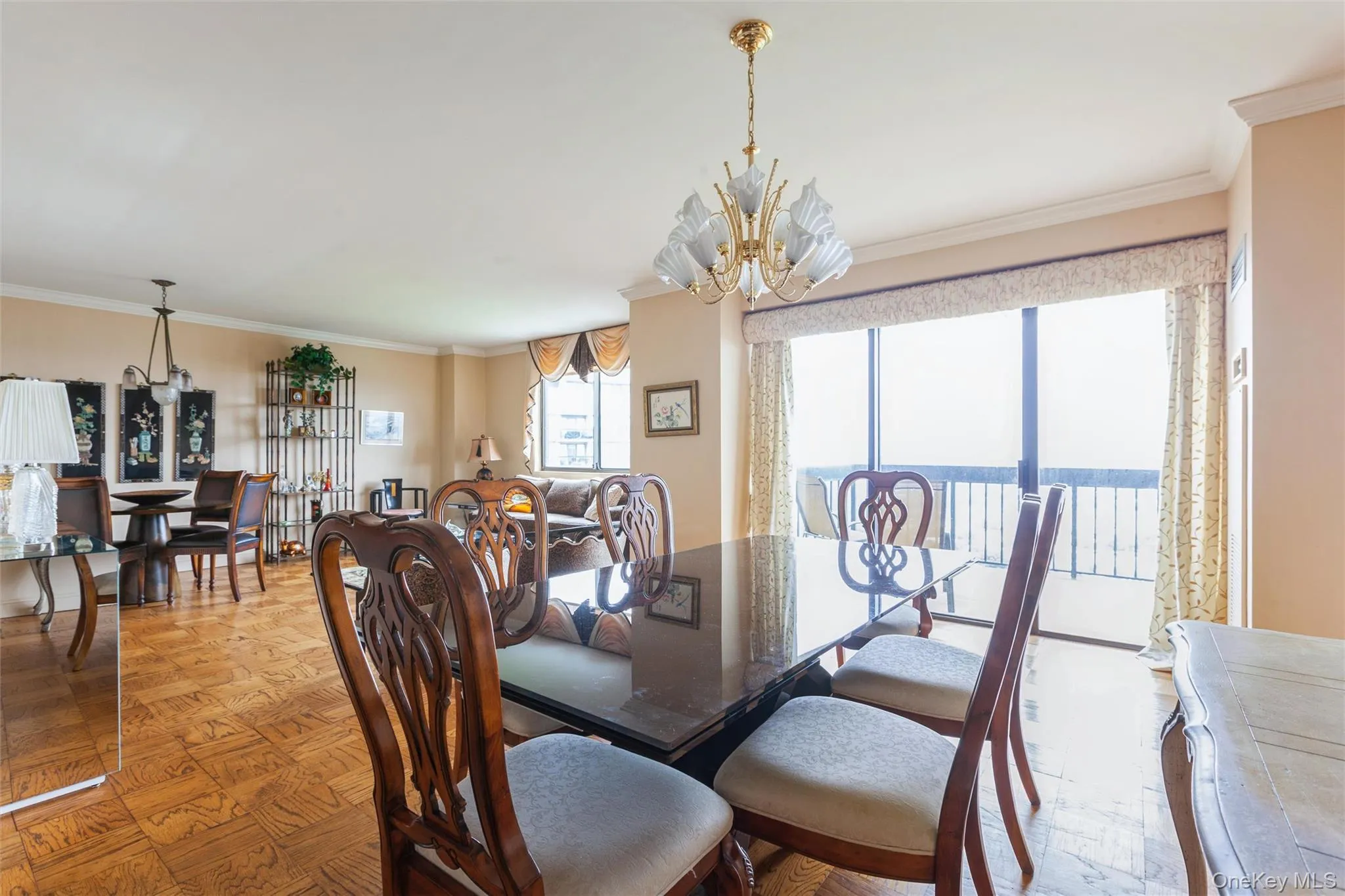 27010 Grand Central Parkway, New York, NY, 1 Bedroom Bedrooms, 7 Rooms Rooms,1 BathroomBathrooms,Residential,For Rent,Grand Central,0,1040012 27010 Grand Central Parkway, New York, NY, 1 Bedroom Bedrooms, 7 Rooms Rooms,1 BathroomBathrooms,Residential,For Rent,Grand Central,0,1040012