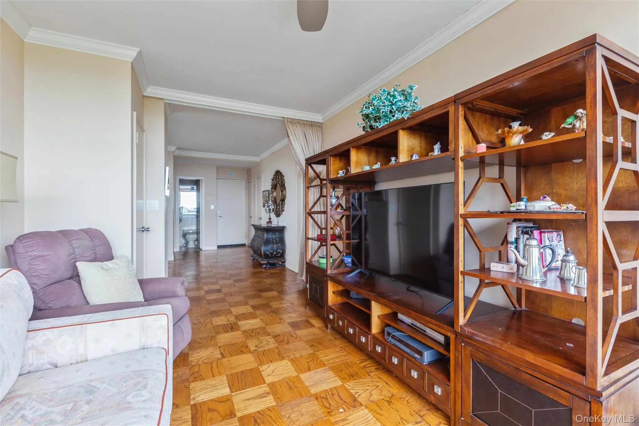 27010 Grand Central Parkway, New York, NY, 1 Bedroom Bedrooms, 7 Rooms Rooms,1 BathroomBathrooms,Residential,For Rent,Grand Central,0,1040012 27010 Grand Central Parkway, New York, NY, 1 Bedroom Bedrooms, 7 Rooms Rooms,1 BathroomBathrooms,Residential,For Rent,Grand Central,0,1040012