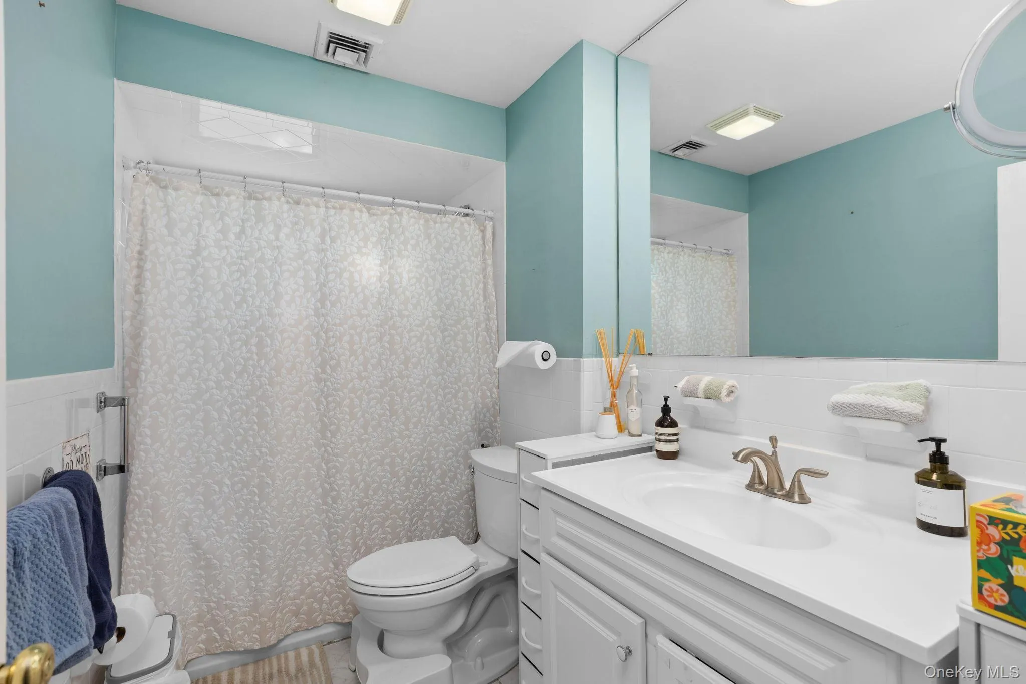 185 Rosedale Road, Yonkers, NY, 3 Bedrooms Bedrooms, 5 Rooms Rooms,2 BathroomsBathrooms,Residential,For Rent,Rosedale,0,1040013 185 Rosedale Road, Yonkers, NY, 3 Bedrooms Bedrooms, 5 Rooms Rooms,2 BathroomsBathrooms,Residential,For Rent,Rosedale,0,1040013