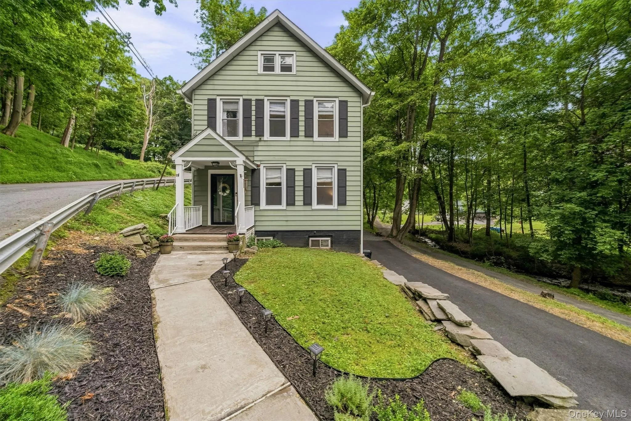 41 Wood Avenue, Cornwall, NY, 3 Bedrooms Bedrooms, 6 Rooms Rooms,1 BathroomBathrooms,Residential,For Rent,Wood,0,1040015 41 Wood Avenue, Cornwall, NY, 3 Bedrooms Bedrooms, 6 Rooms Rooms,1 BathroomBathrooms,Residential,For Rent,Wood,0,1040015