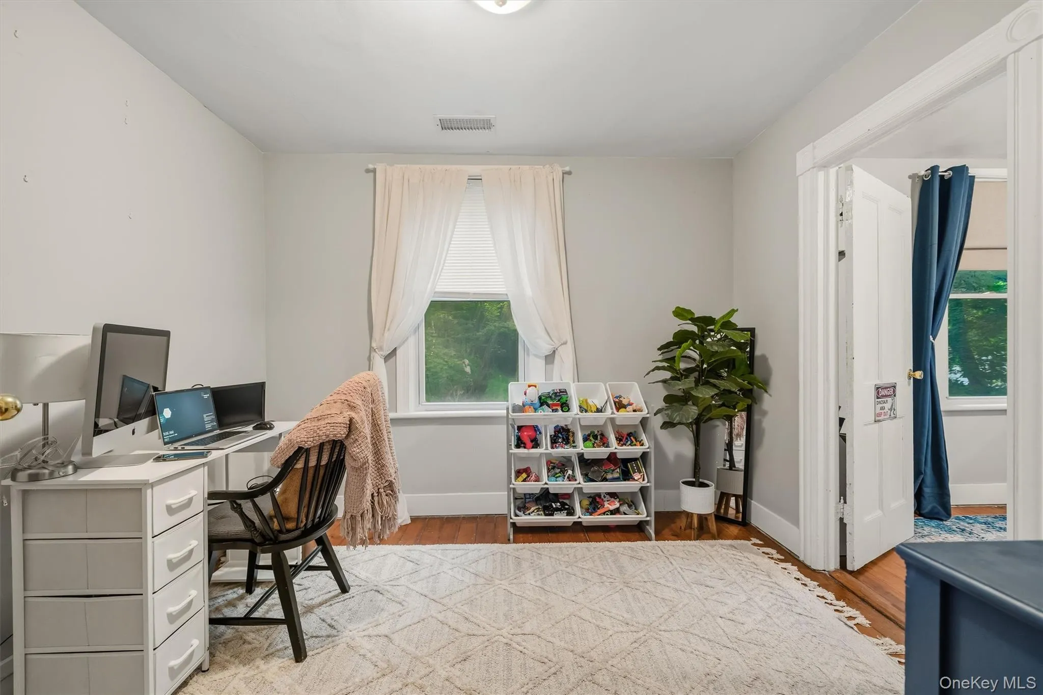 41 Wood Avenue, Cornwall, NY, 3 Bedrooms Bedrooms, 6 Rooms Rooms,1 BathroomBathrooms,Residential,For Rent,Wood,0,1040015 41 Wood Avenue, Cornwall, NY, 3 Bedrooms Bedrooms, 6 Rooms Rooms,1 BathroomBathrooms,Residential,For Rent,Wood,0,1040015