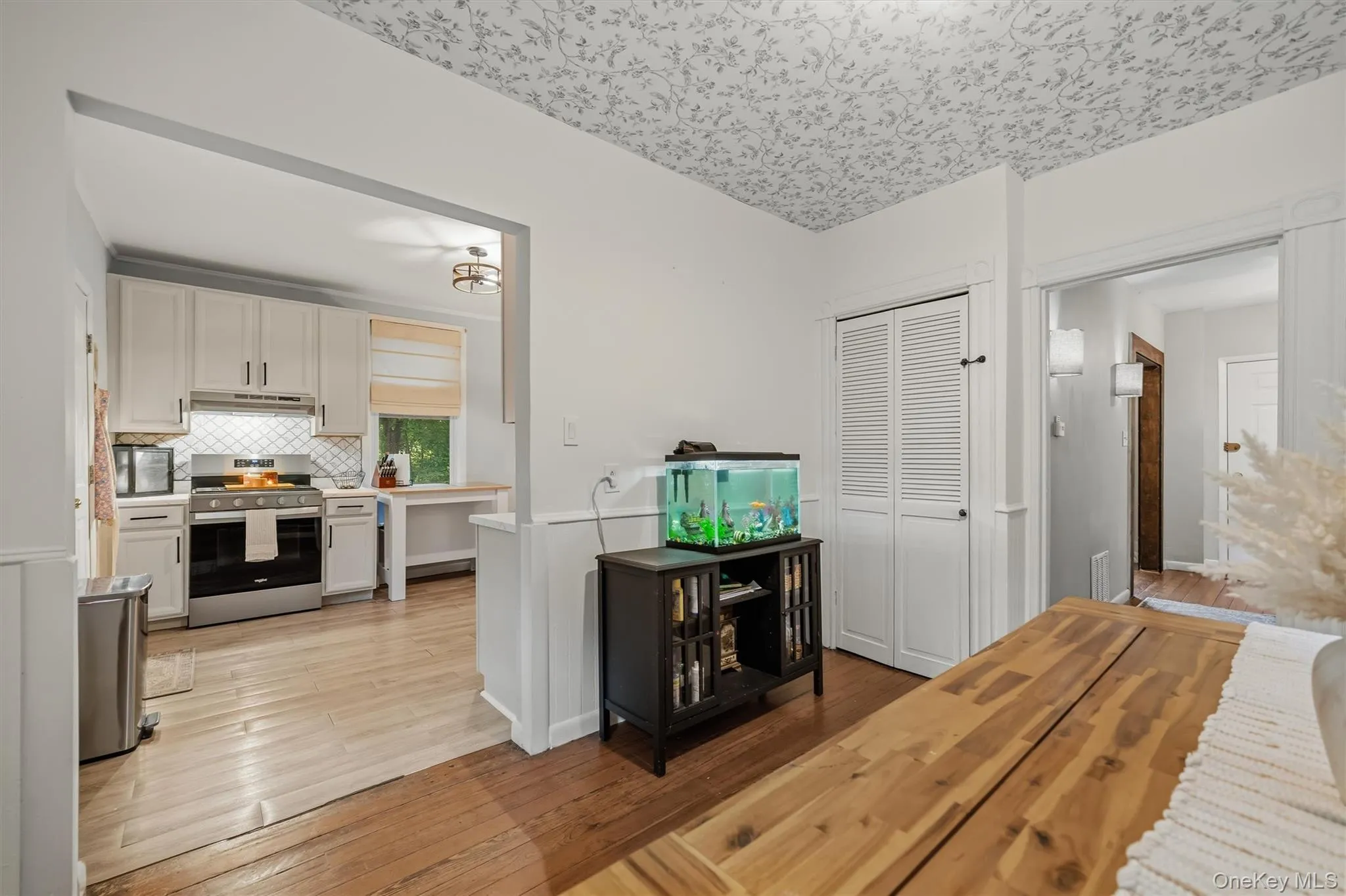 41 Wood Avenue, Cornwall, NY, 3 Bedrooms Bedrooms, 6 Rooms Rooms,1 BathroomBathrooms,Residential,For Rent,Wood,0,1040015 41 Wood Avenue, Cornwall, NY, 3 Bedrooms Bedrooms, 6 Rooms Rooms,1 BathroomBathrooms,Residential,For Rent,Wood,0,1040015