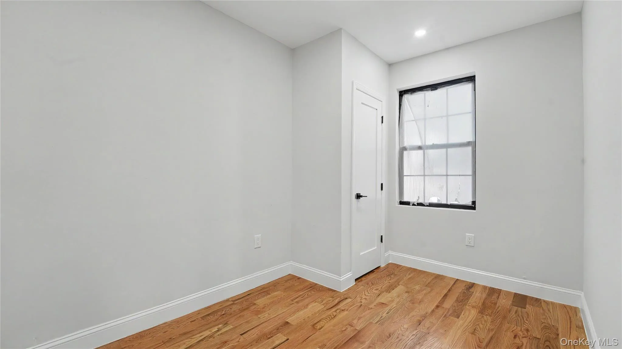 51 Hill Street, New York, NY, 4 Bedrooms Bedrooms, 8 Rooms Rooms,3 BathroomsBathrooms,Residential,For Rent,Hill,0,1040016 51 Hill Street, New York, NY, 4 Bedrooms Bedrooms, 8 Rooms Rooms,3 BathroomsBathrooms,Residential,For Rent,Hill,0,1040016