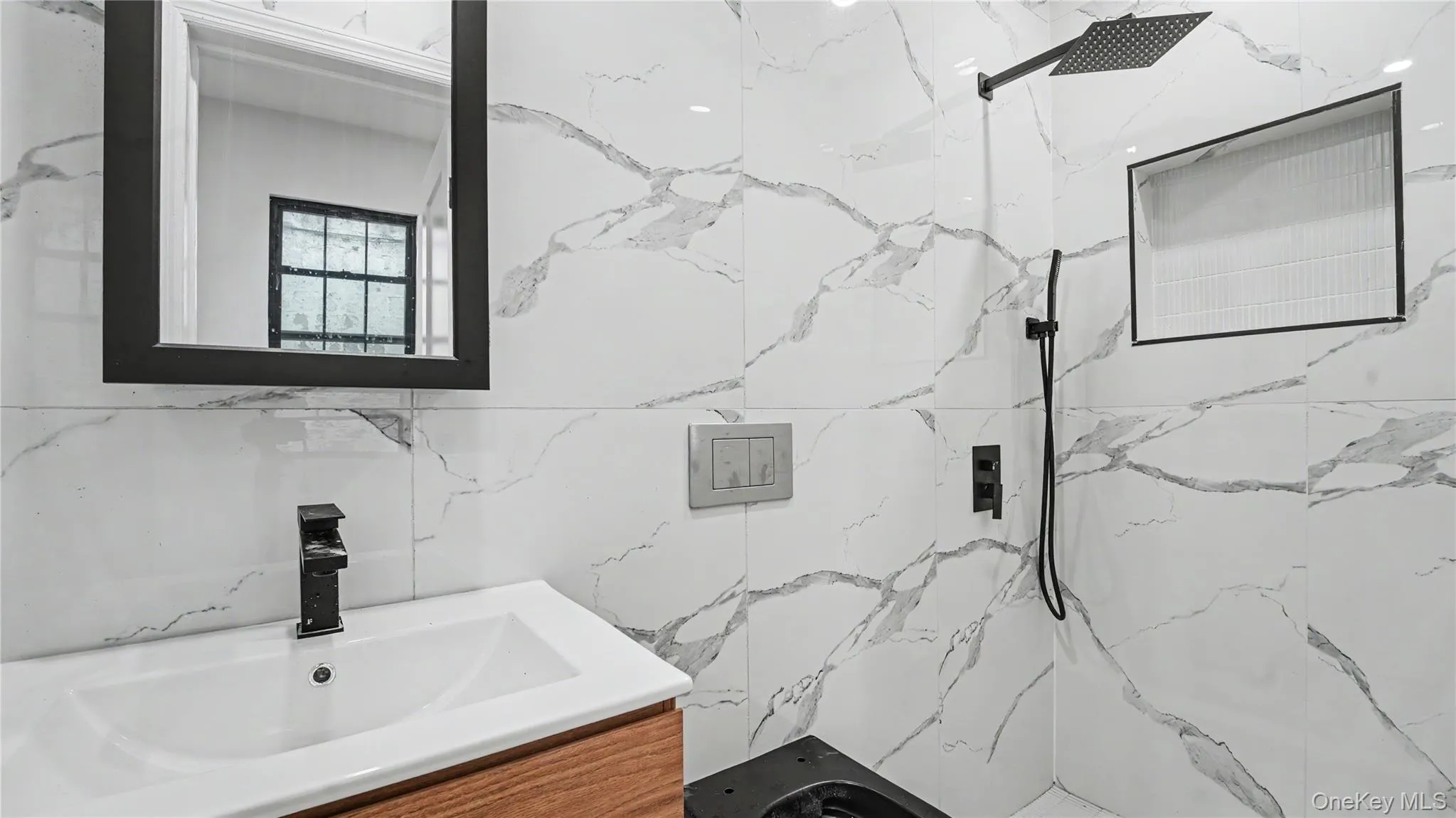 51 Hill Street, New York, NY, 4 Bedrooms Bedrooms, 8 Rooms Rooms,3 BathroomsBathrooms,Residential,For Rent,Hill,0,1040016 51 Hill Street, New York, NY, 4 Bedrooms Bedrooms, 8 Rooms Rooms,3 BathroomsBathrooms,Residential,For Rent,Hill,0,1040016