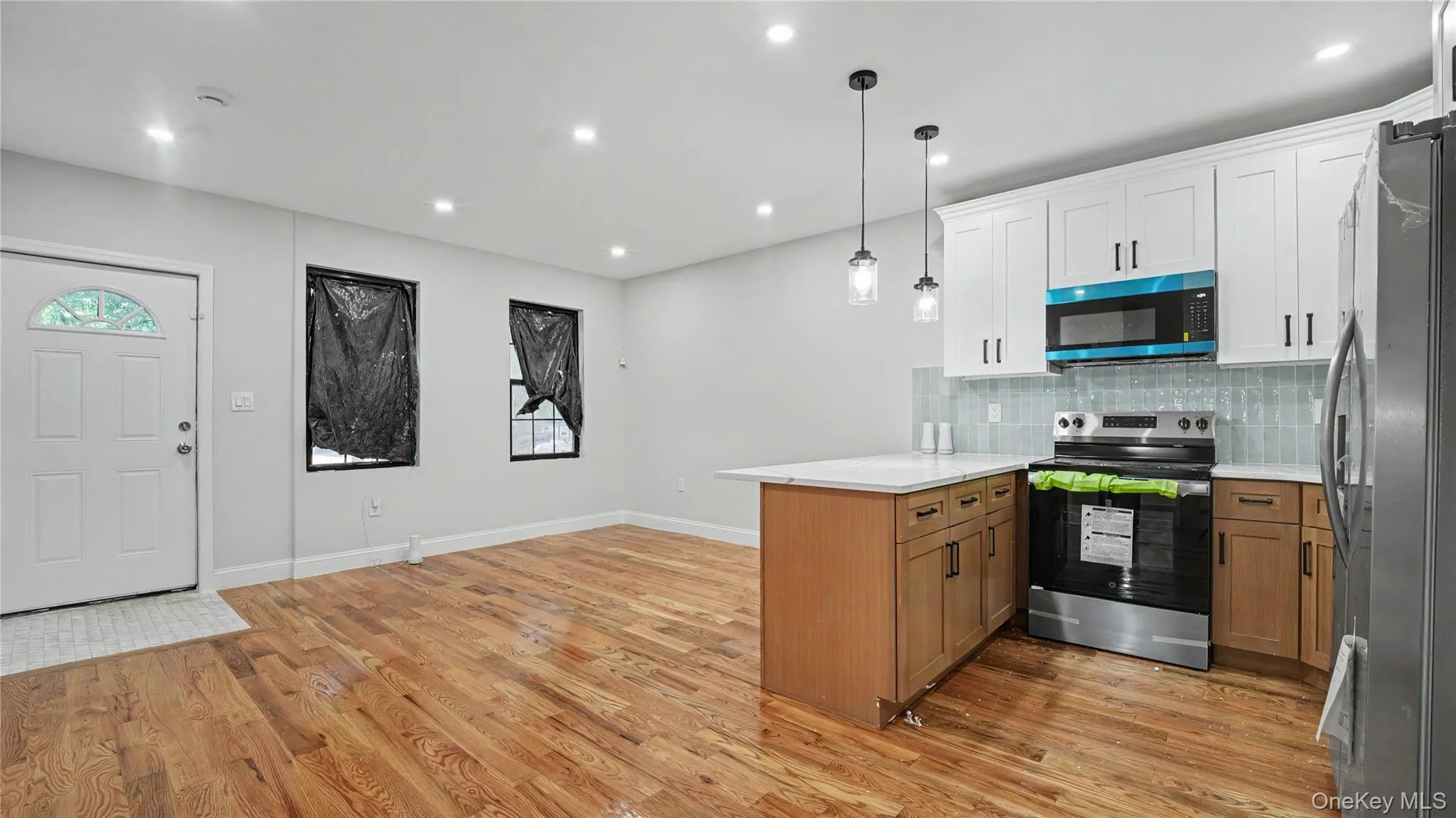 51 Hill Street, New York, NY, 4 Bedrooms Bedrooms, 8 Rooms Rooms,3 BathroomsBathrooms,Residential,For Rent,Hill,0,1040016 51 Hill Street, New York, NY, 4 Bedrooms Bedrooms, 8 Rooms Rooms,3 BathroomsBathrooms,Residential,For Rent,Hill,0,1040016