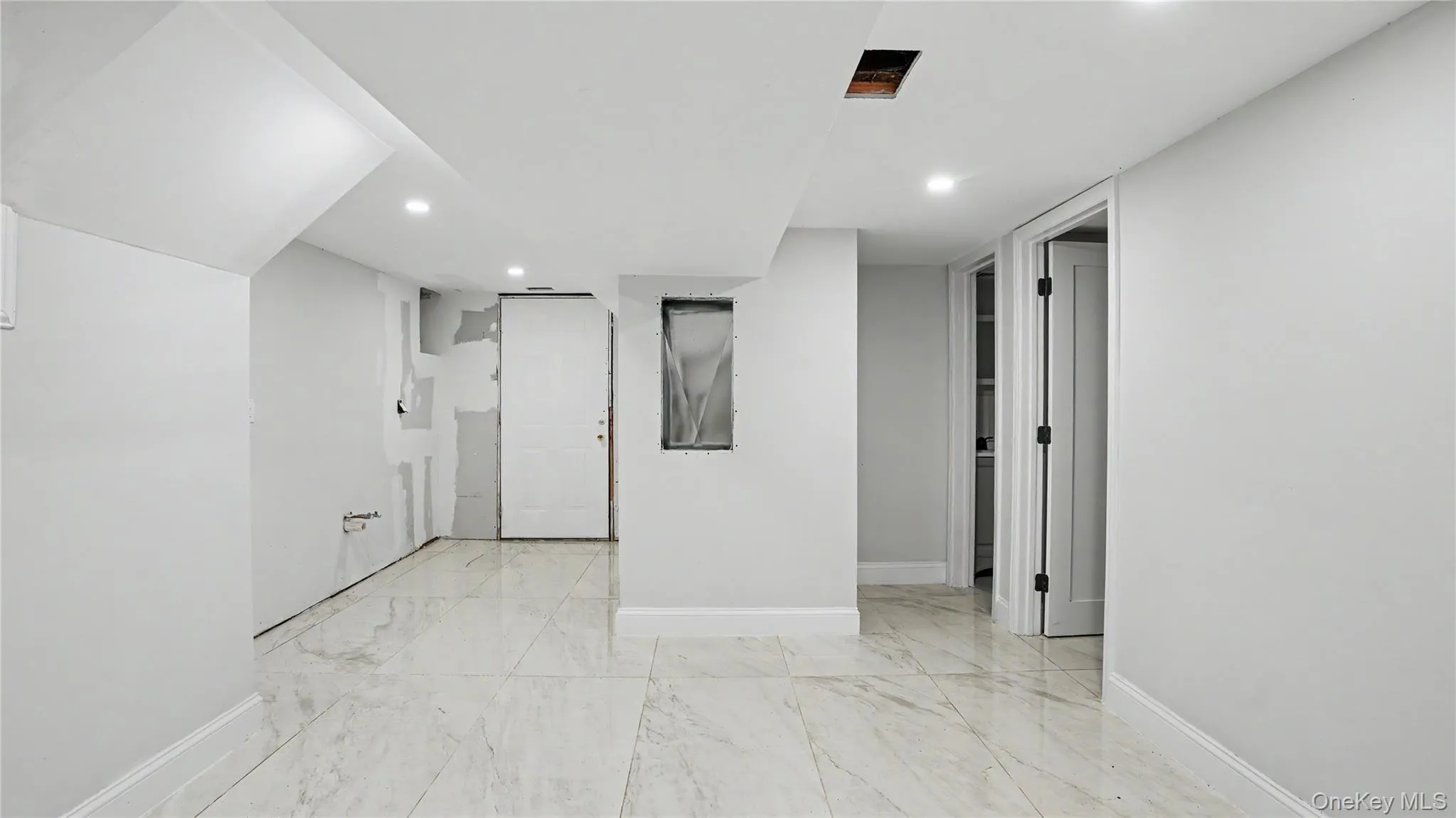 51 Hill Street, New York, NY, 4 Bedrooms Bedrooms, 8 Rooms Rooms,3 BathroomsBathrooms,Residential,For Rent,Hill,0,1040016 51 Hill Street, New York, NY, 4 Bedrooms Bedrooms, 8 Rooms Rooms,3 BathroomsBathrooms,Residential,For Rent,Hill,0,1040016