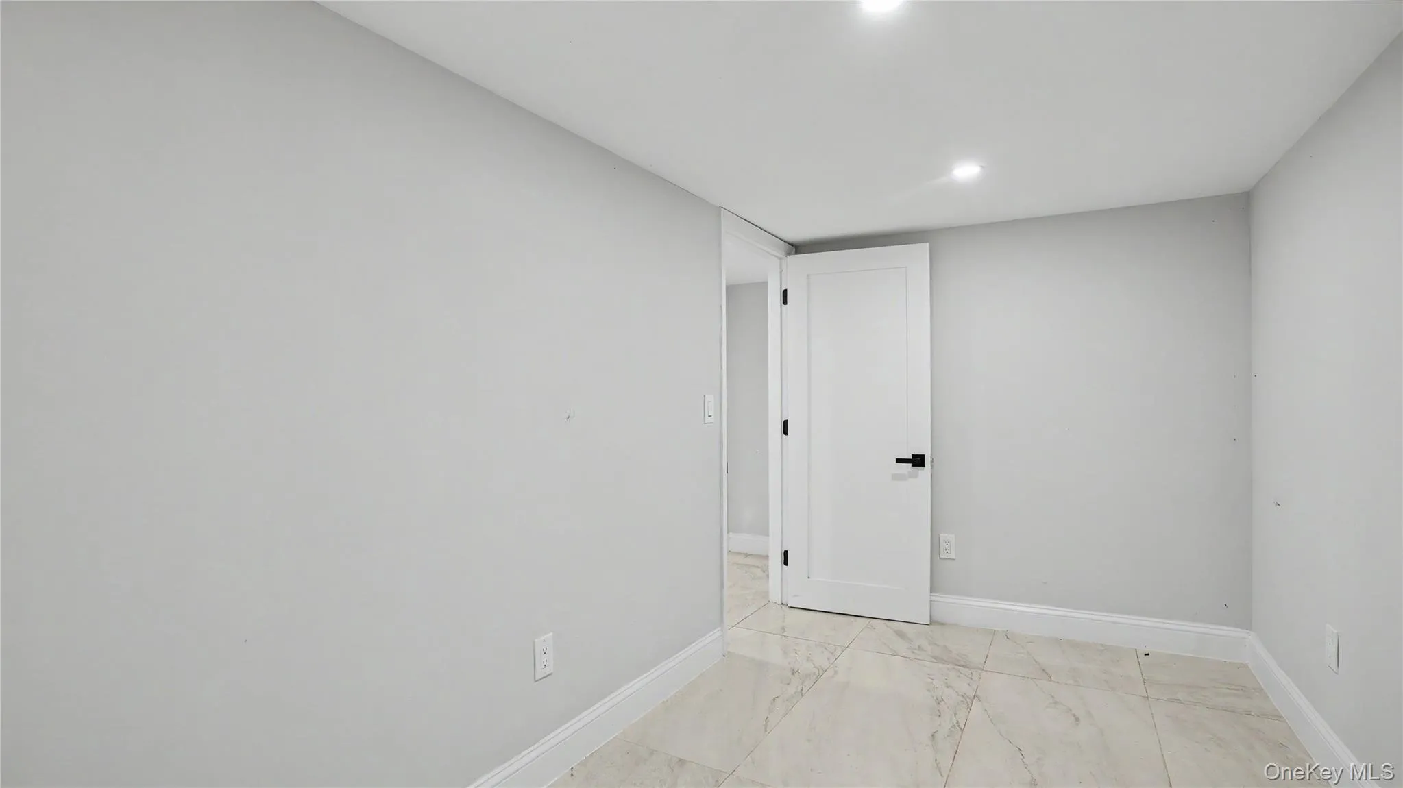 51 Hill Street, New York, NY, 4 Bedrooms Bedrooms, 8 Rooms Rooms,3 BathroomsBathrooms,Residential,For Rent,Hill,0,1040016 51 Hill Street, New York, NY, 4 Bedrooms Bedrooms, 8 Rooms Rooms,3 BathroomsBathrooms,Residential,For Rent,Hill,0,1040016