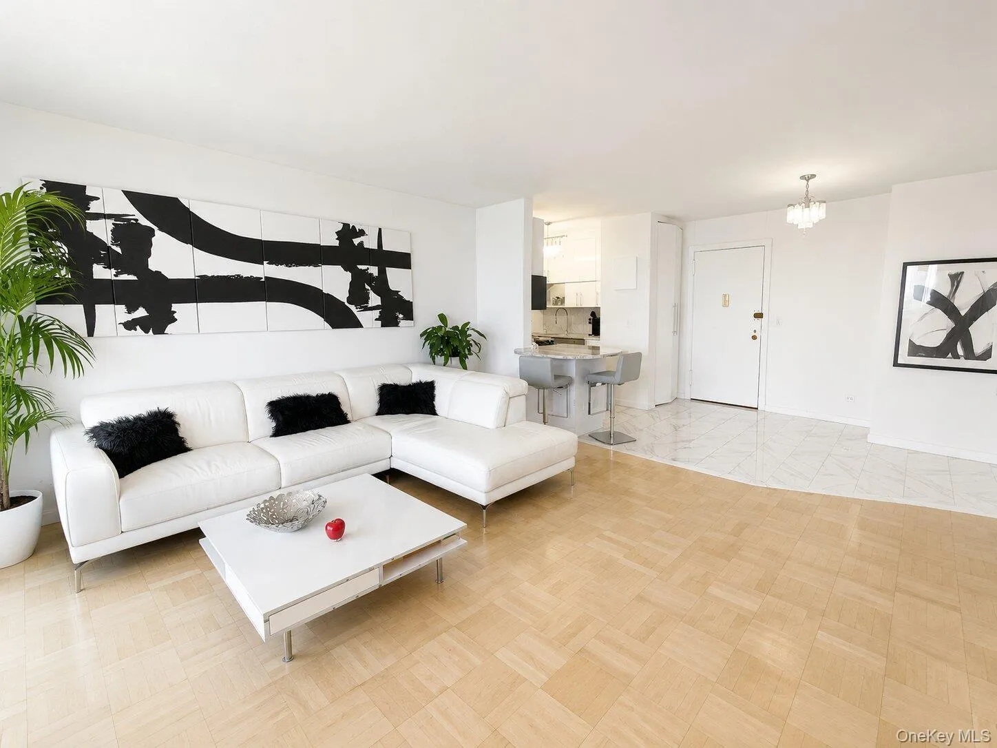 27010 Grand Central Parkway, New York, NY, 1 Bedroom Bedrooms, 3 Rooms Rooms,1 BathroomBathrooms,Residential,For Rent,Grand Central,0,1040017 27010 Grand Central Parkway, New York, NY, 1 Bedroom Bedrooms, 3 Rooms Rooms,1 BathroomBathrooms,Residential,For Rent,Grand Central,0,1040017