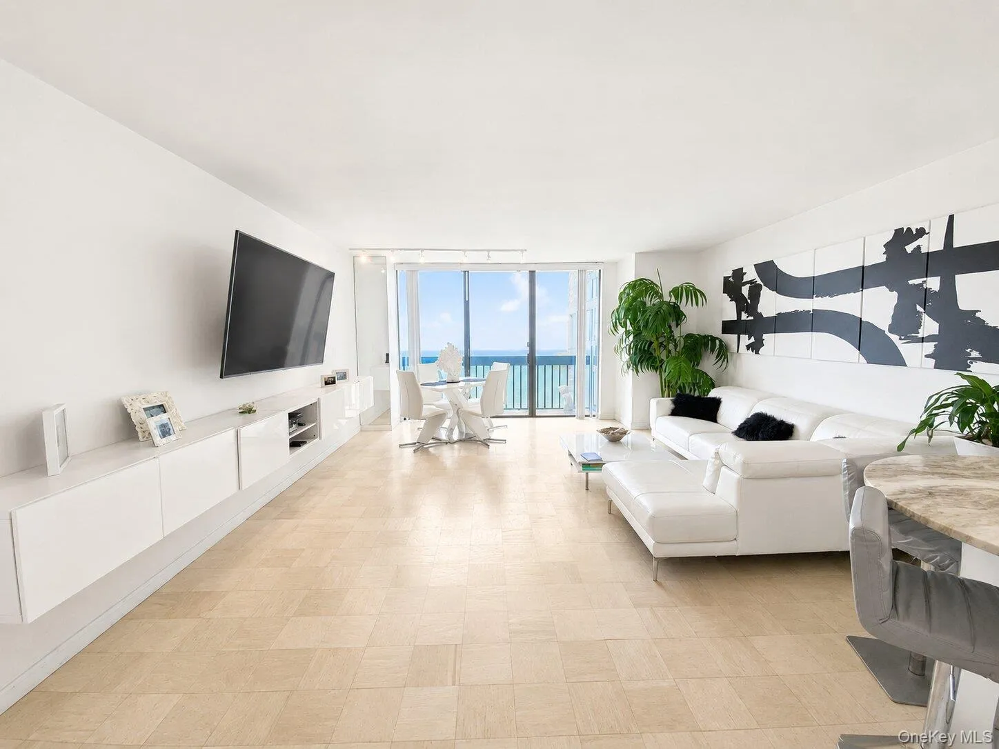 27010 Grand Central Parkway, New York, NY, 1 Bedroom Bedrooms, 3 Rooms Rooms,1 BathroomBathrooms,Residential,For Rent,Grand Central,0,1040017 27010 Grand Central Parkway, New York, NY, 1 Bedroom Bedrooms, 3 Rooms Rooms,1 BathroomBathrooms,Residential,For Rent,Grand Central,0,1040017