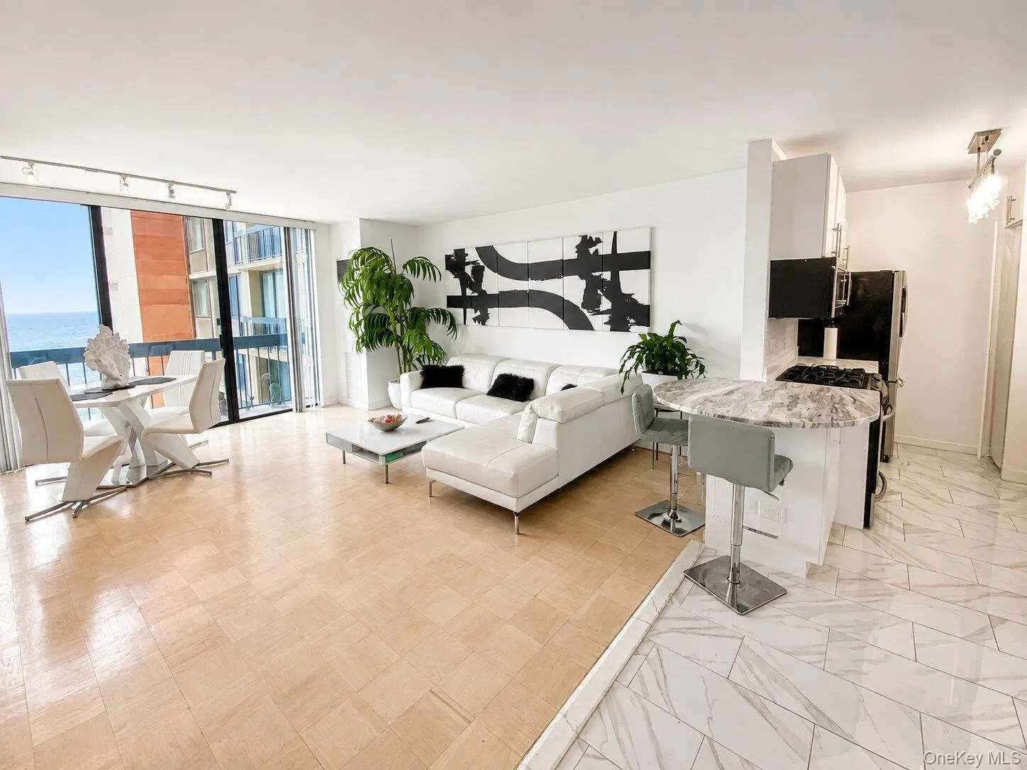 27010 Grand Central Parkway, New York, NY, 1 Bedroom Bedrooms, 3 Rooms Rooms,1 BathroomBathrooms,Residential,For Rent,Grand Central,0,1040017 27010 Grand Central Parkway, New York, NY, 1 Bedroom Bedrooms, 3 Rooms Rooms,1 BathroomBathrooms,Residential,For Rent,Grand Central,0,1040017