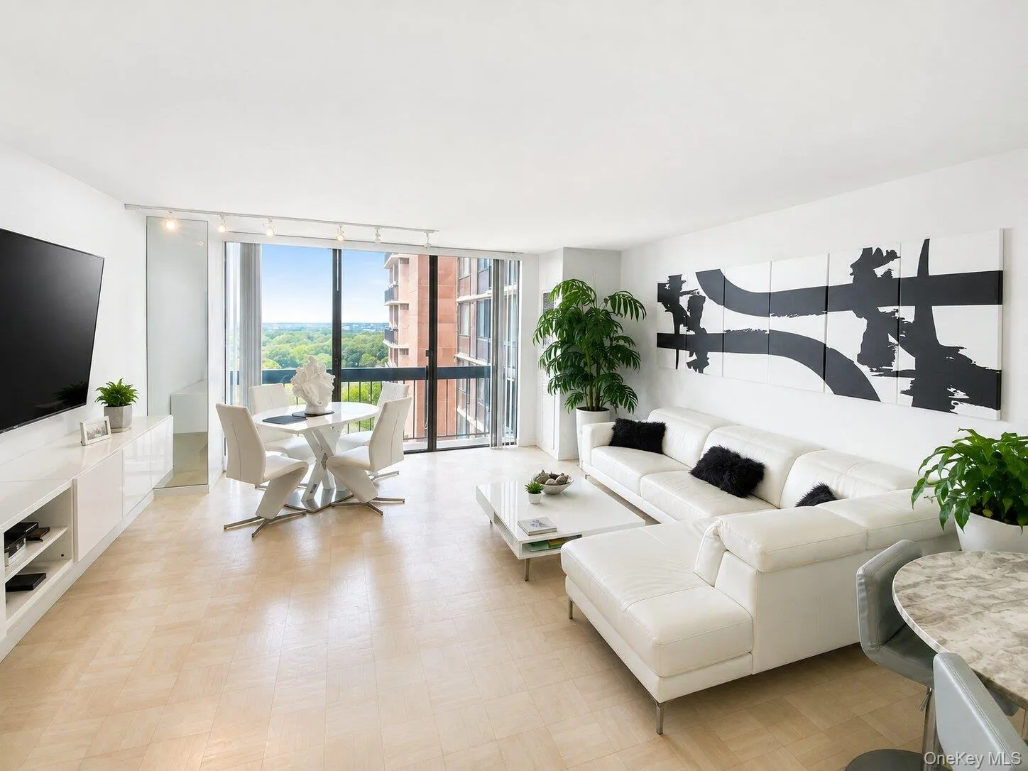27010 Grand Central Parkway, New York, NY, 1 Bedroom Bedrooms, 3 Rooms Rooms,1 BathroomBathrooms,Residential,For Rent,Grand Central,0,1040017 27010 Grand Central Parkway, New York, NY, 1 Bedroom Bedrooms, 3 Rooms Rooms,1 BathroomBathrooms,Residential,For Rent,Grand Central,0,1040017