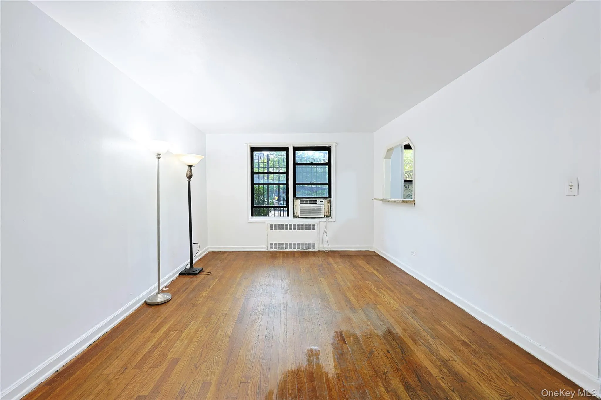 102-32 65th Avenue, New York, NY, 1 Bedroom Bedrooms, 4 Rooms Rooms,1 BathroomBathrooms,Residential,For Rent,65th,0,1040020 102-32 65th Avenue, New York, NY, 1 Bedroom Bedrooms, 4 Rooms Rooms,1 BathroomBathrooms,Residential,For Rent,65th,0,1040020