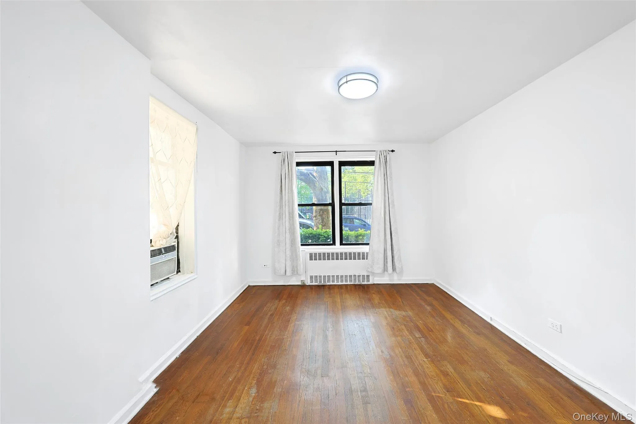 102-32 65th Avenue, New York, NY, 1 Bedroom Bedrooms, 4 Rooms Rooms,1 BathroomBathrooms,Residential,For Rent,65th,0,1040020 102-32 65th Avenue, New York, NY, 1 Bedroom Bedrooms, 4 Rooms Rooms,1 BathroomBathrooms,Residential,For Rent,65th,0,1040020