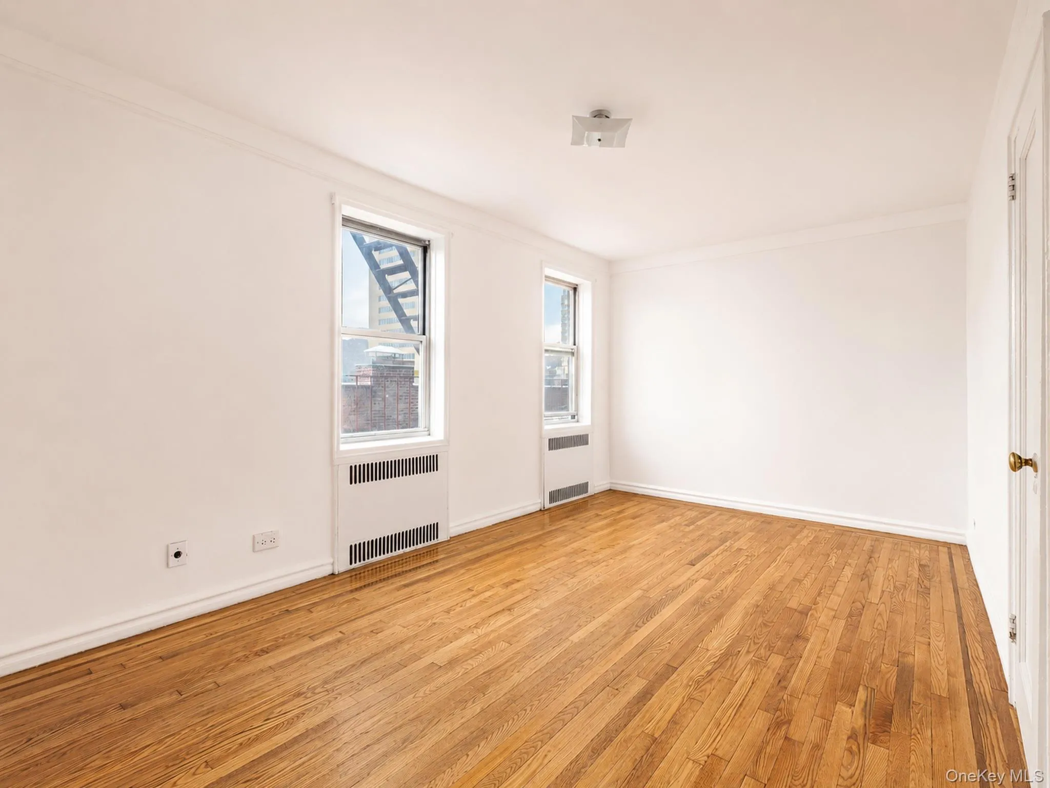 63-109 Saunders Street, New York, NY, 1 Bedroom Bedrooms, 3 Rooms Rooms,1 BathroomBathrooms,Residential,For Rent,Saunders,0,1040026 63-109 Saunders Street, New York, NY, 1 Bedroom Bedrooms, 3 Rooms Rooms,1 BathroomBathrooms,Residential,For Rent,Saunders,0,1040026