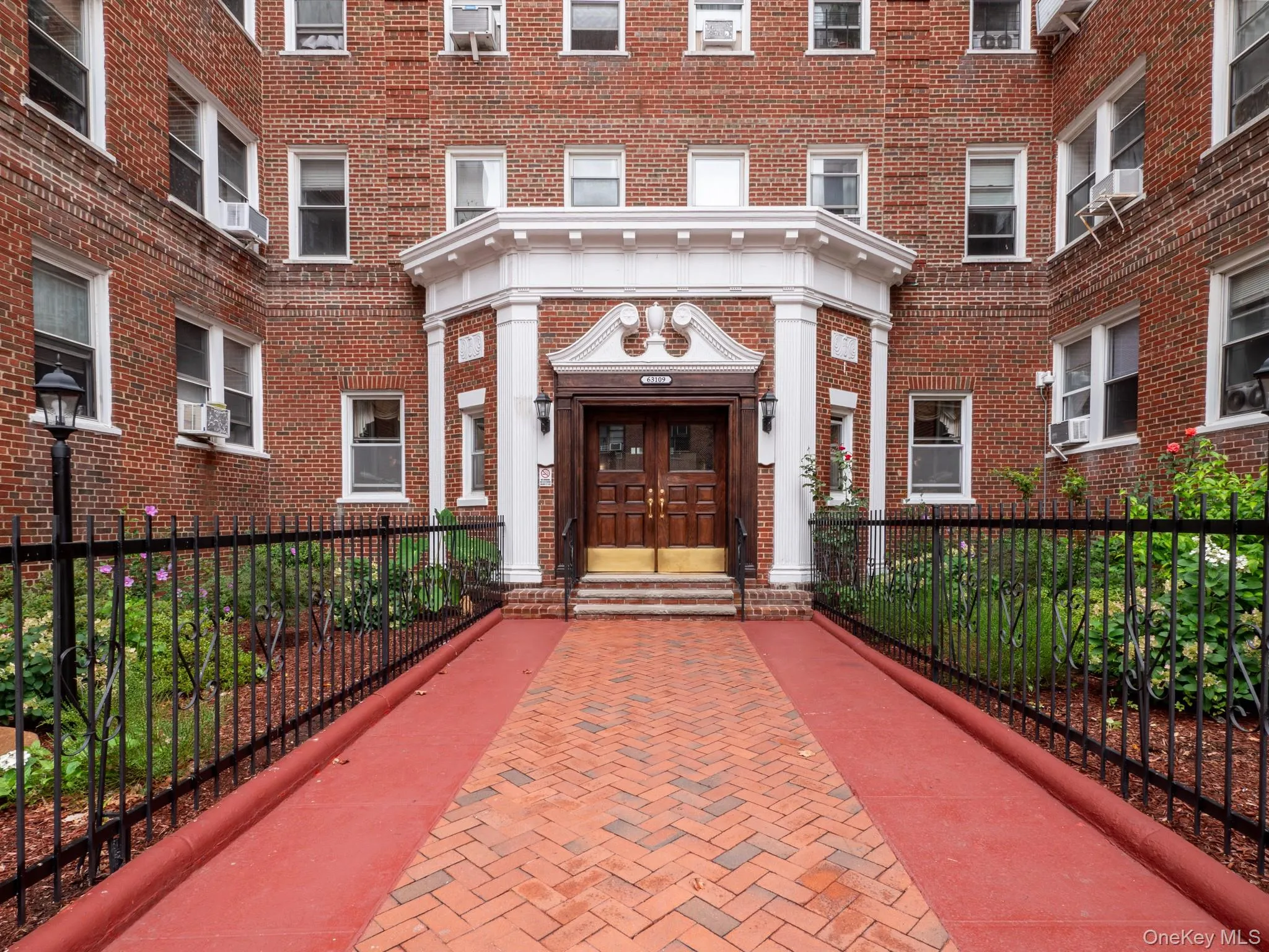 63-109 Saunders Street, New York, NY, 1 Bedroom Bedrooms, 3 Rooms Rooms,1 BathroomBathrooms,Residential,For Rent,Saunders,0,1040026 63-109 Saunders Street, New York, NY, 1 Bedroom Bedrooms, 3 Rooms Rooms,1 BathroomBathrooms,Residential,For Rent,Saunders,0,1040026