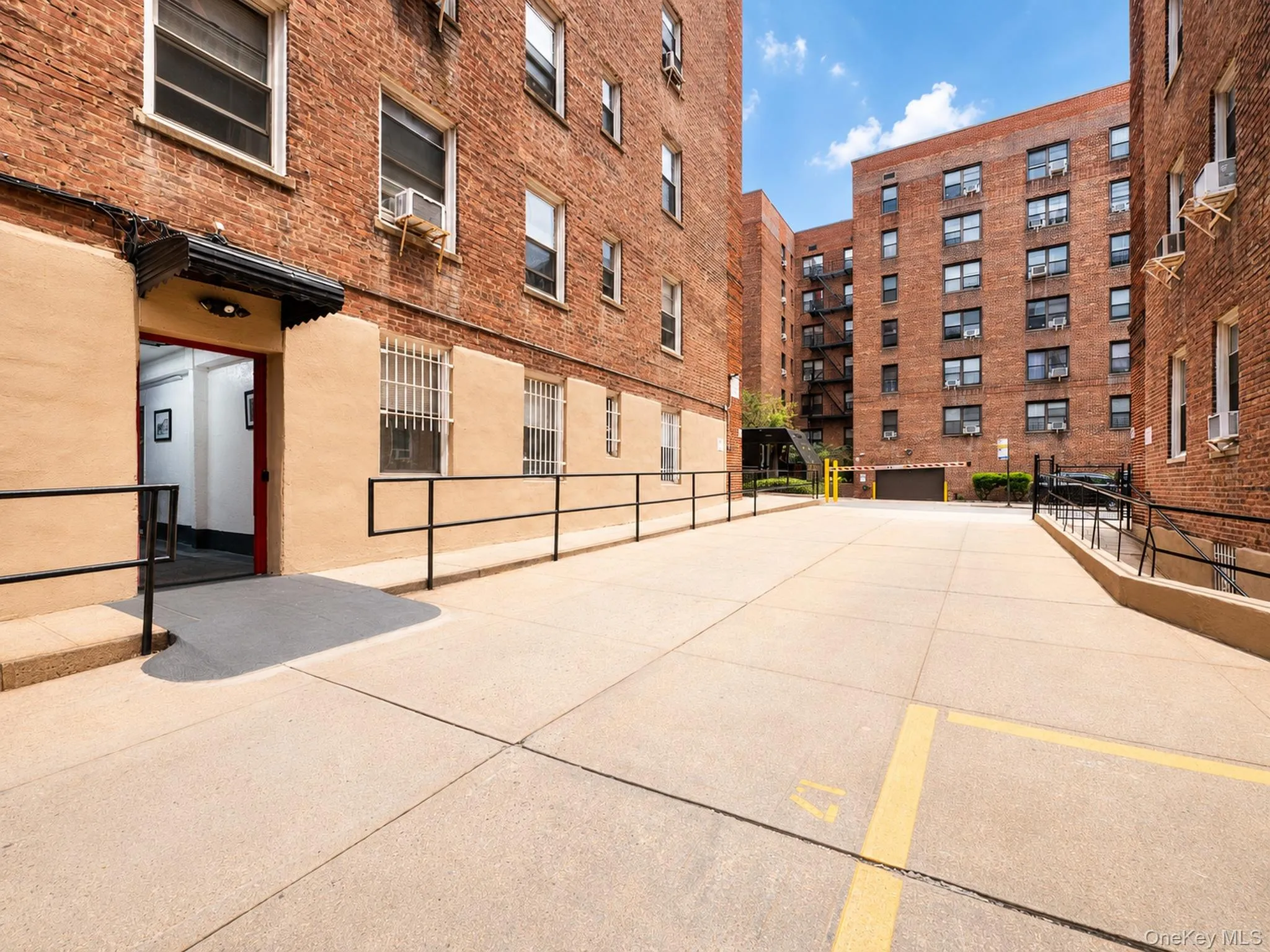 63-109 Saunders Street, New York, NY, 1 Bedroom Bedrooms, 3 Rooms Rooms,1 BathroomBathrooms,Residential,For Rent,Saunders,0,1040026 63-109 Saunders Street, New York, NY, 1 Bedroom Bedrooms, 3 Rooms Rooms,1 BathroomBathrooms,Residential,For Rent,Saunders,0,1040026