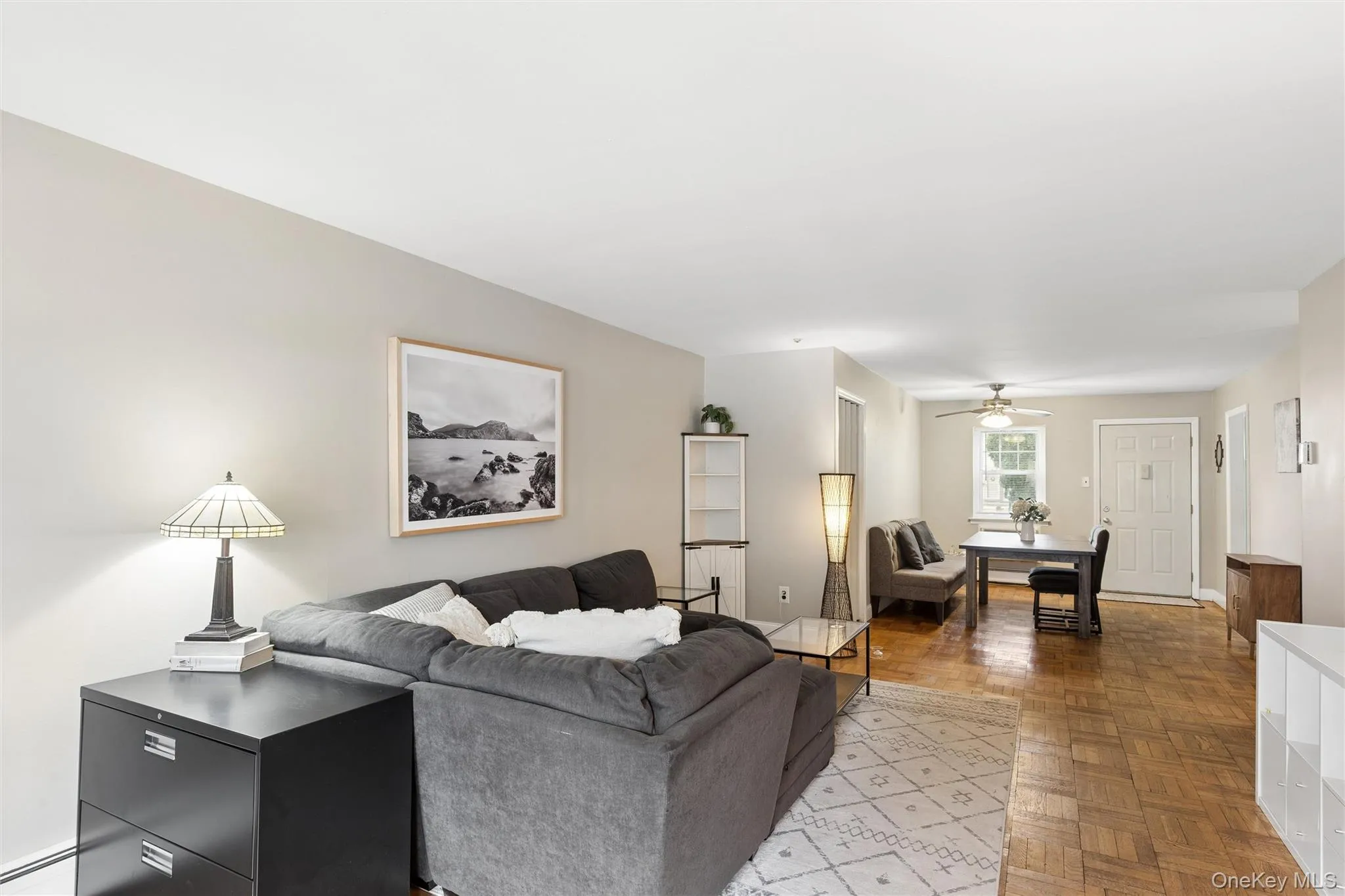 10 Glen Hollow Drive, Brookhaven, NY, 1 Bedroom Bedrooms, 4 Rooms Rooms,1 BathroomBathrooms,Residential,For Rent,Glen Hollow,0,1040029 10 Glen Hollow Drive, Brookhaven, NY, 1 Bedroom Bedrooms, 4 Rooms Rooms,1 BathroomBathrooms,Residential,For Rent,Glen Hollow,0,1040029