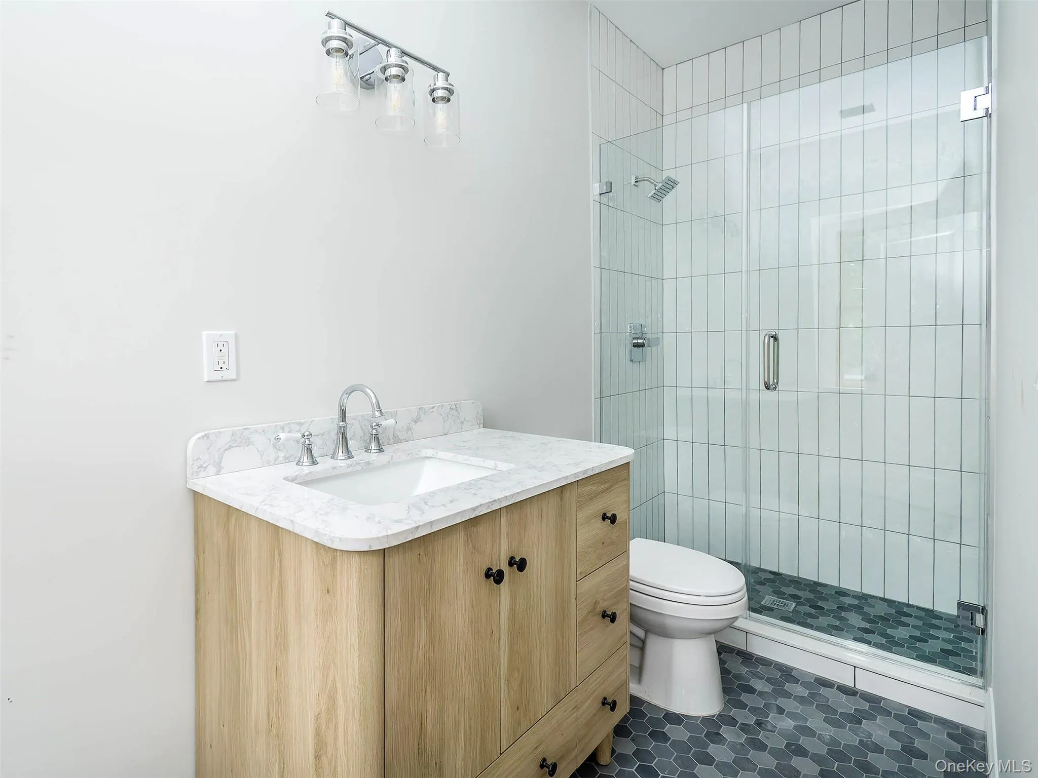 76 Summit Avenue, Oyster Bay, NY, 1 Bedroom Bedrooms, 2 Rooms Rooms,1 BathroomBathrooms,Residential Lease,For Rent,Summit,0,1040030 76 Summit Avenue, Oyster Bay, NY, 1 Bedroom Bedrooms, 2 Rooms Rooms,1 BathroomBathrooms,Residential Lease,For Rent,Summit,0,1040030