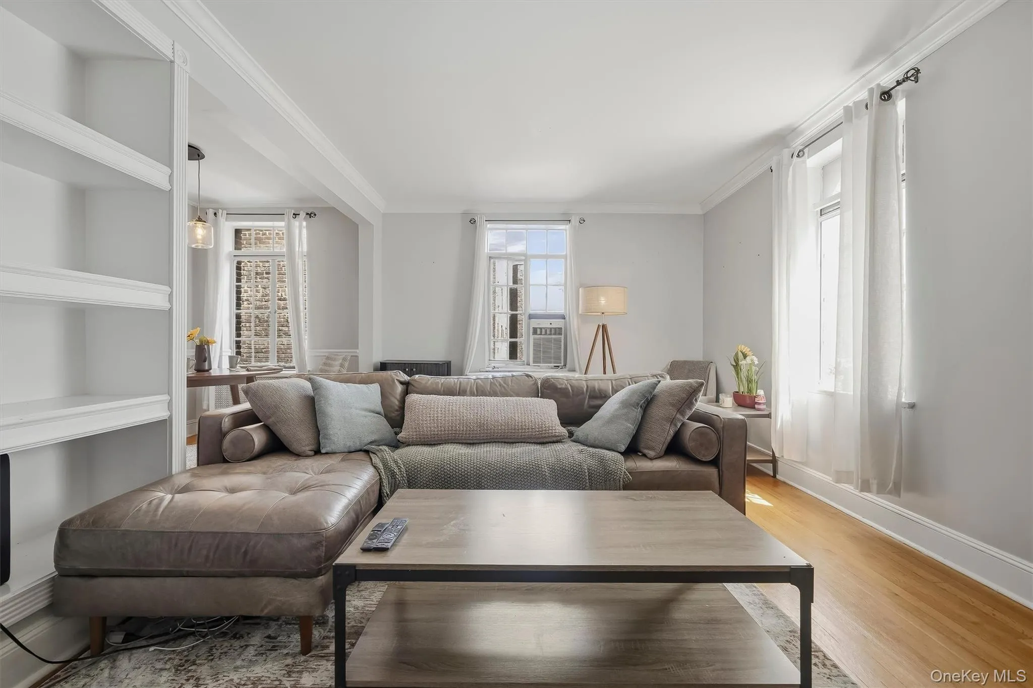 20 Broadway, White Plains, NY, 2 Bedrooms Bedrooms, 5 Rooms Rooms,1 BathroomBathrooms,Residential,For Rent,Broadway,0,1040032 20 Broadway, White Plains, NY, 2 Bedrooms Bedrooms, 5 Rooms Rooms,1 BathroomBathrooms,Residential,For Rent,Broadway,0,1040032