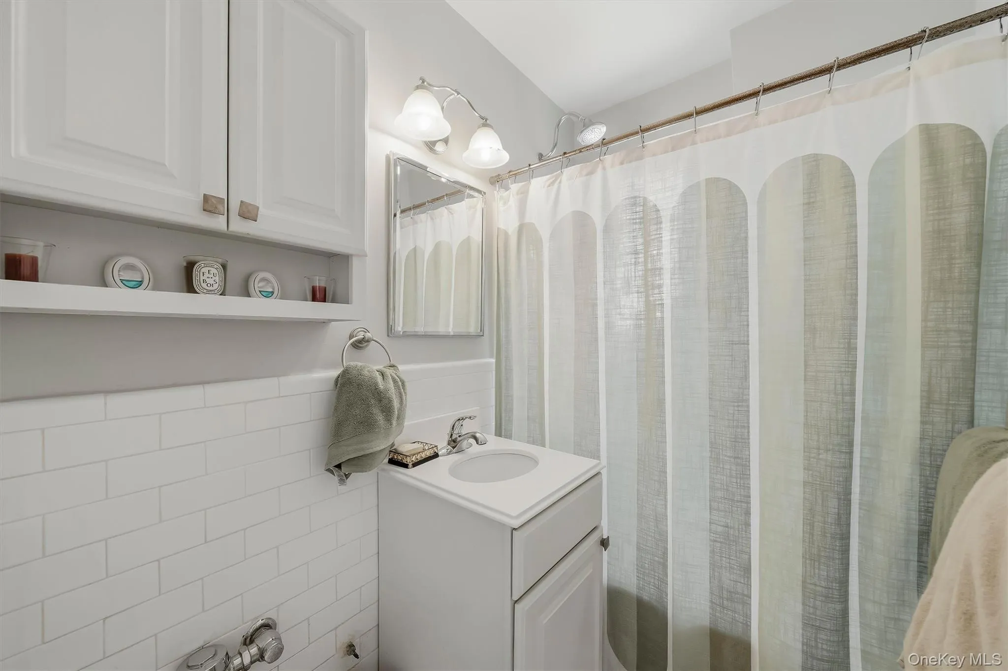 20 Broadway, White Plains, NY, 2 Bedrooms Bedrooms, 5 Rooms Rooms,1 BathroomBathrooms,Residential,For Rent,Broadway,0,1040032 20 Broadway, White Plains, NY, 2 Bedrooms Bedrooms, 5 Rooms Rooms,1 BathroomBathrooms,Residential,For Rent,Broadway,0,1040032