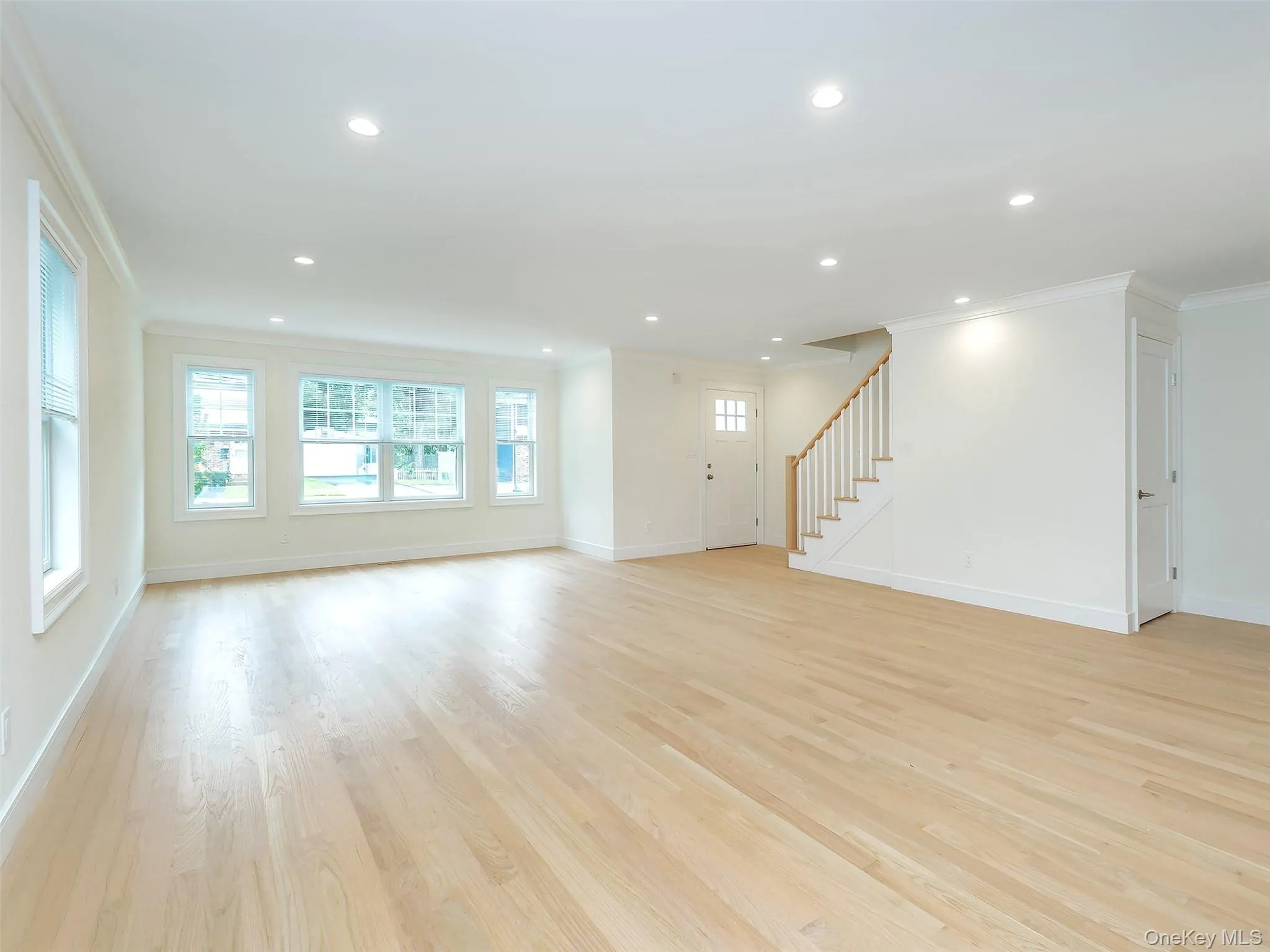 23 Marwood Road, North Hempstead, NY, 4 Bedrooms Bedrooms, 6 Rooms Rooms,3 BathroomsBathrooms,Residential Lease,For Rent,Marwood,0,1040033 23 Marwood Road, North Hempstead, NY, 4 Bedrooms Bedrooms, 6 Rooms Rooms,3 BathroomsBathrooms,Residential Lease,For Rent,Marwood,0,1040033