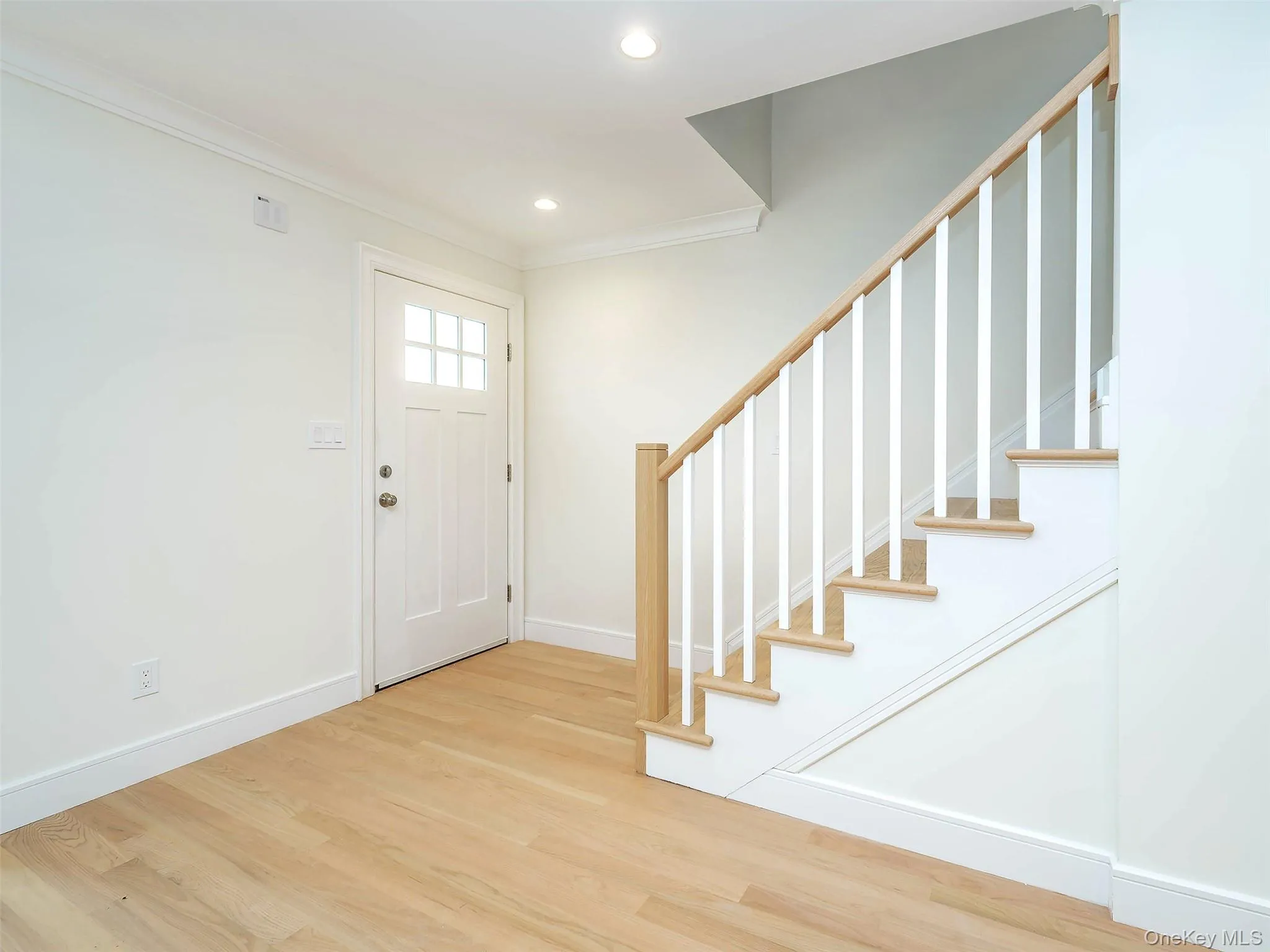 23 Marwood Road, North Hempstead, NY, 4 Bedrooms Bedrooms, 6 Rooms Rooms,3 BathroomsBathrooms,Residential Lease,For Rent,Marwood,0,1040033 23 Marwood Road, North Hempstead, NY, 4 Bedrooms Bedrooms, 6 Rooms Rooms,3 BathroomsBathrooms,Residential Lease,For Rent,Marwood,0,1040033