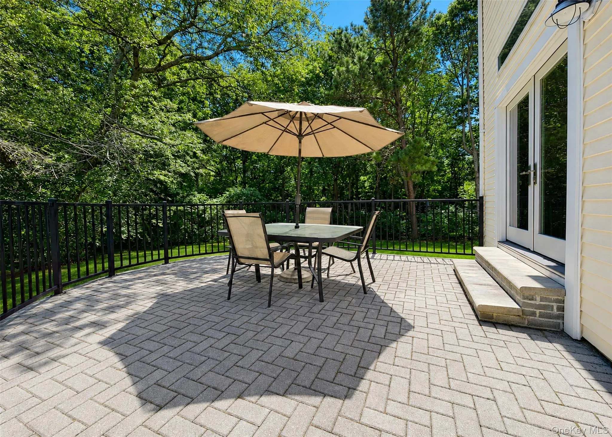 23 Greentree Drive, Brookhaven, NY, 3 Bedrooms Bedrooms, 7 Rooms Rooms,2 BathroomsBathrooms,Residential,For Rent,Greentree,0,1040034 23 Greentree Drive, Brookhaven, NY, 3 Bedrooms Bedrooms, 7 Rooms Rooms,2 BathroomsBathrooms,Residential,For Rent,Greentree,0,1040034