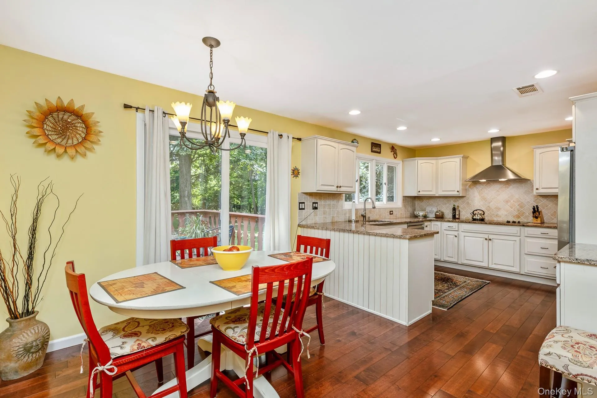 1 Valleywood Court, Smithtown, NY, 3 Bedrooms Bedrooms, 9 Rooms Rooms,2 BathroomsBathrooms,Residential,For Rent,Valleywood,0,1040036 1 Valleywood Court, Smithtown, NY, 3 Bedrooms Bedrooms, 9 Rooms Rooms,2 BathroomsBathrooms,Residential,For Rent,Valleywood,0,1040036