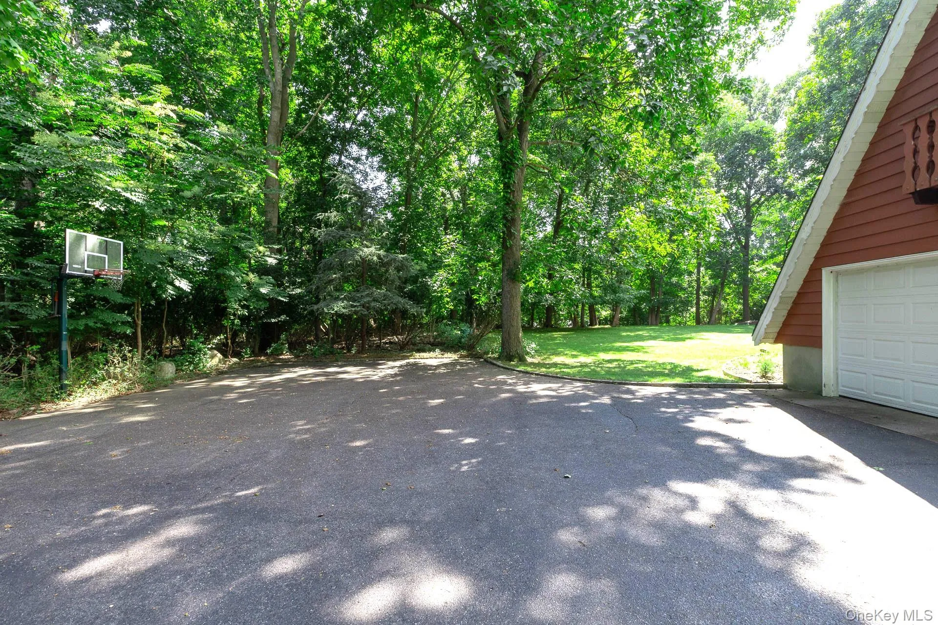 1 Valleywood Court, Smithtown, NY, 3 Bedrooms Bedrooms, 9 Rooms Rooms,2 BathroomsBathrooms,Residential,For Rent,Valleywood,0,1040036 1 Valleywood Court, Smithtown, NY, 3 Bedrooms Bedrooms, 9 Rooms Rooms,2 BathroomsBathrooms,Residential,For Rent,Valleywood,0,1040036