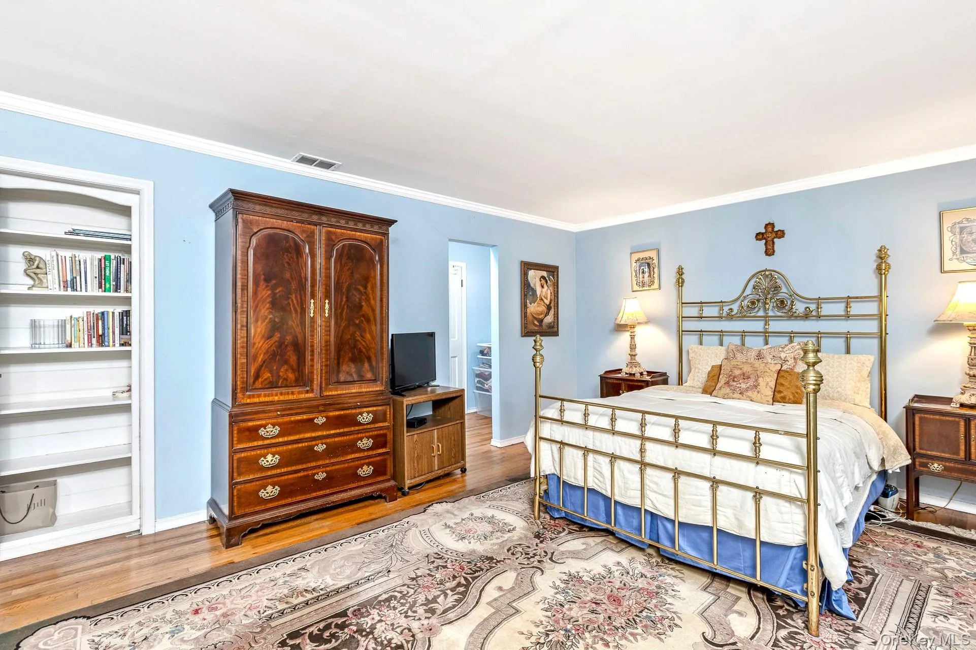 1 Valleywood Court, Smithtown, NY, 3 Bedrooms Bedrooms, 9 Rooms Rooms,2 BathroomsBathrooms,Residential,For Rent,Valleywood,0,1040036 1 Valleywood Court, Smithtown, NY, 3 Bedrooms Bedrooms, 9 Rooms Rooms,2 BathroomsBathrooms,Residential,For Rent,Valleywood,0,1040036