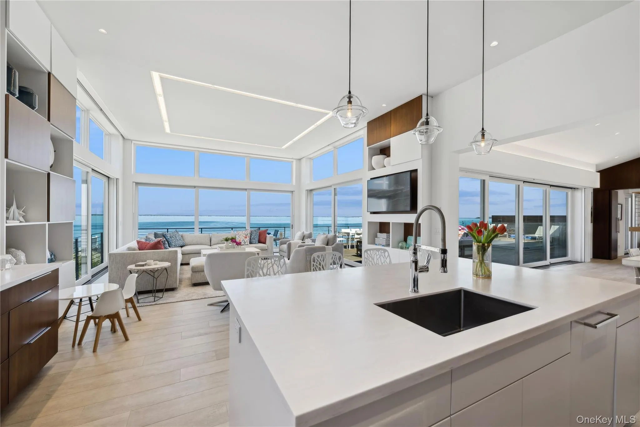 14 Peconic Crescent, Southampton, NY, 5 Bedrooms Bedrooms, 10 Rooms Rooms,4 BathroomsBathrooms,Residential,For Rent,Peconic,0,1040037 14 Peconic Crescent, Southampton, NY, 5 Bedrooms Bedrooms, 10 Rooms Rooms,4 BathroomsBathrooms,Residential,For Rent,Peconic,0,1040037
