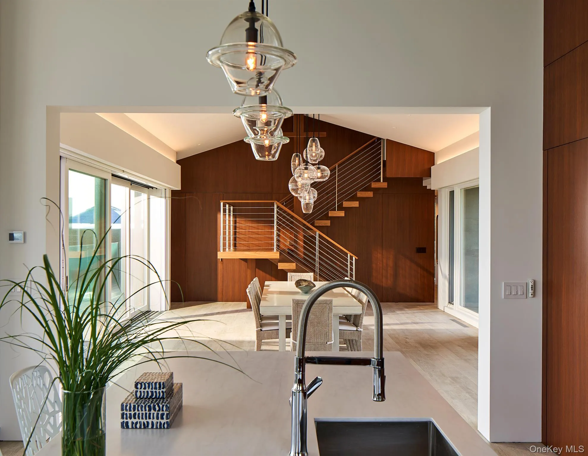 14 Peconic Crescent, Southampton, NY, 5 Bedrooms Bedrooms, 10 Rooms Rooms,4 BathroomsBathrooms,Residential,For Rent,Peconic,0,1040037 14 Peconic Crescent, Southampton, NY, 5 Bedrooms Bedrooms, 10 Rooms Rooms,4 BathroomsBathrooms,Residential,For Rent,Peconic,0,1040037