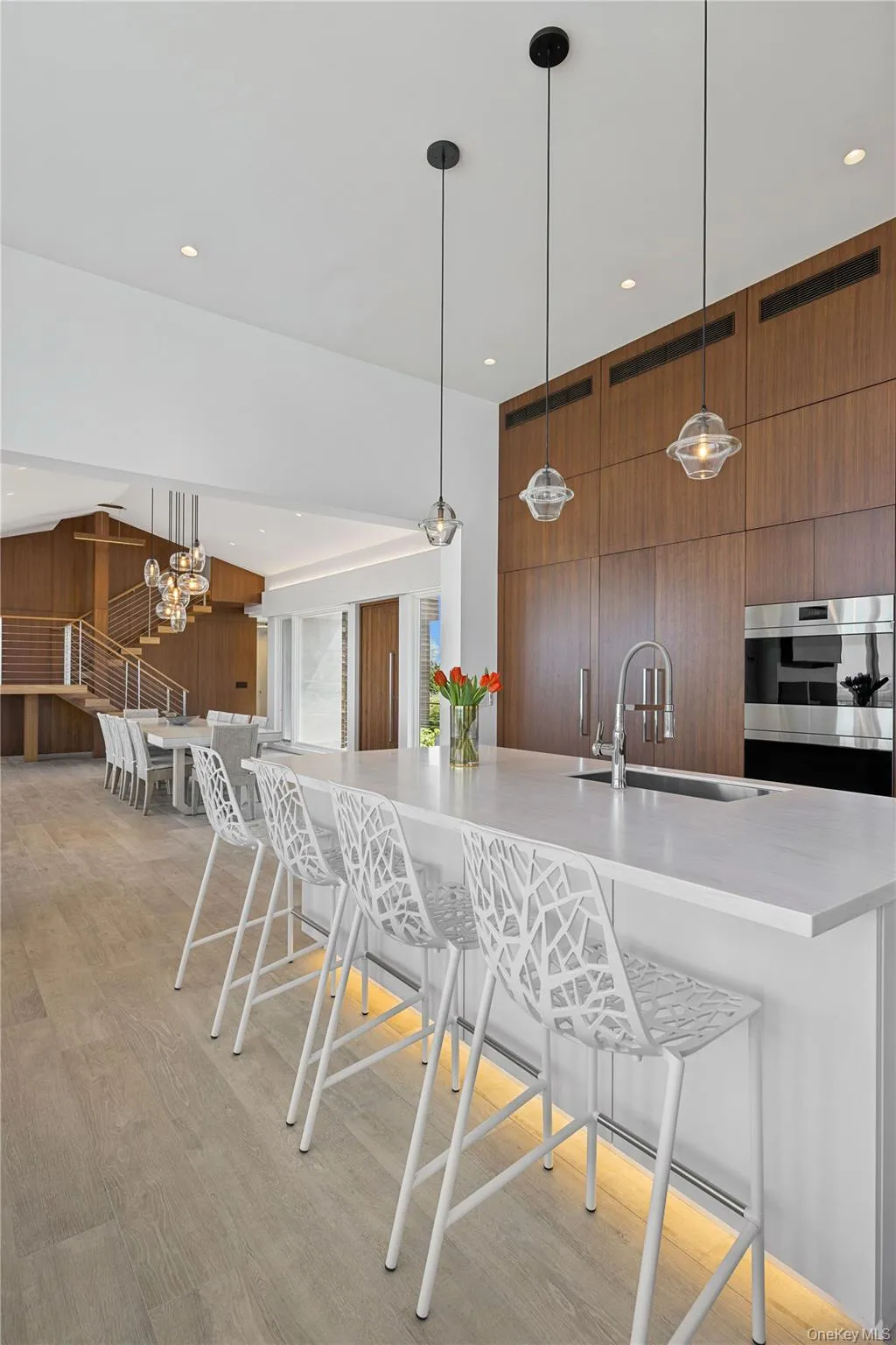 14 Peconic Crescent, Southampton, NY, 5 Bedrooms Bedrooms, 10 Rooms Rooms,4 BathroomsBathrooms,Residential,For Rent,Peconic,0,1040037 14 Peconic Crescent, Southampton, NY, 5 Bedrooms Bedrooms, 10 Rooms Rooms,4 BathroomsBathrooms,Residential,For Rent,Peconic,0,1040037