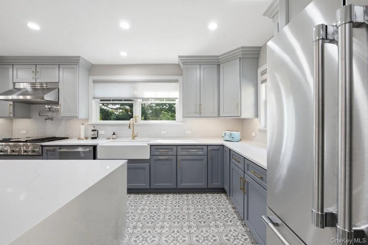 277 Devoe Avenue, Yonkers, NY, 4 Bedrooms Bedrooms, 11 Rooms Rooms,4 BathroomsBathrooms,Residential,For Rent,Devoe,0,1040038 277 Devoe Avenue, Yonkers, NY, 4 Bedrooms Bedrooms, 11 Rooms Rooms,4 BathroomsBathrooms,Residential,For Rent,Devoe,0,1040038