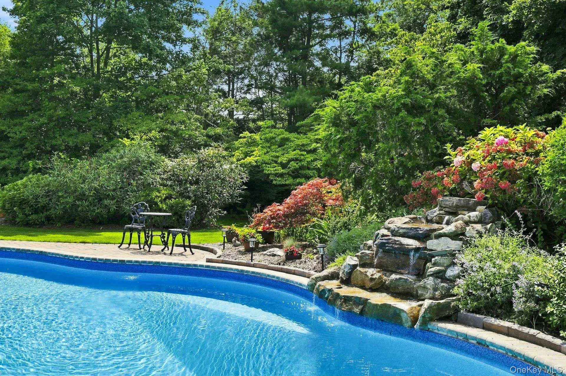 7 Bayberry Lane, Huntington, NY, 4 Bedrooms Bedrooms, 9 Rooms Rooms,2 BathroomsBathrooms,Residential,For Rent,Bayberry,0,1040046 7 Bayberry Lane, Huntington, NY, 4 Bedrooms Bedrooms, 9 Rooms Rooms,2 BathroomsBathrooms,Residential,For Rent,Bayberry,0,1040046