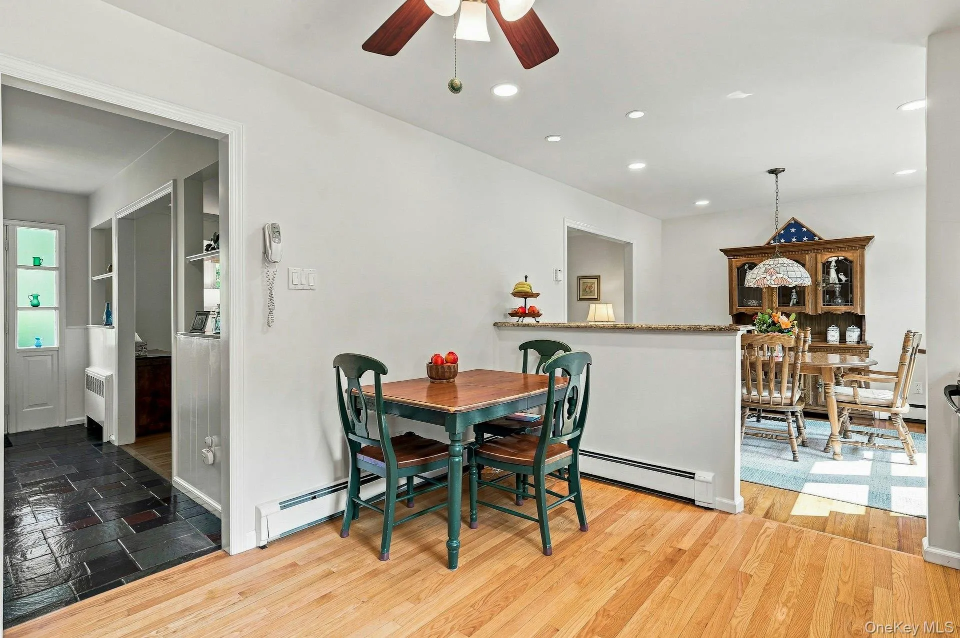 7 Bayberry Lane, Huntington, NY, 4 Bedrooms Bedrooms, 9 Rooms Rooms,2 BathroomsBathrooms,Residential,For Rent,Bayberry,0,1040046 7 Bayberry Lane, Huntington, NY, 4 Bedrooms Bedrooms, 9 Rooms Rooms,2 BathroomsBathrooms,Residential,For Rent,Bayberry,0,1040046