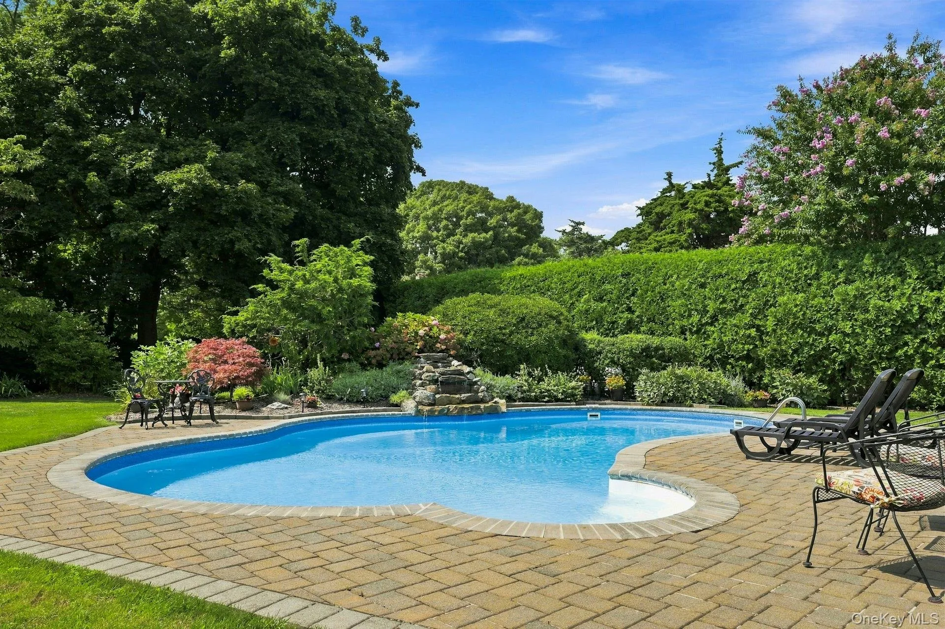 7 Bayberry Lane, Huntington, NY, 4 Bedrooms Bedrooms, 9 Rooms Rooms,2 BathroomsBathrooms,Residential,For Rent,Bayberry,0,1040046 7 Bayberry Lane, Huntington, NY, 4 Bedrooms Bedrooms, 9 Rooms Rooms,2 BathroomsBathrooms,Residential,For Rent,Bayberry,0,1040046