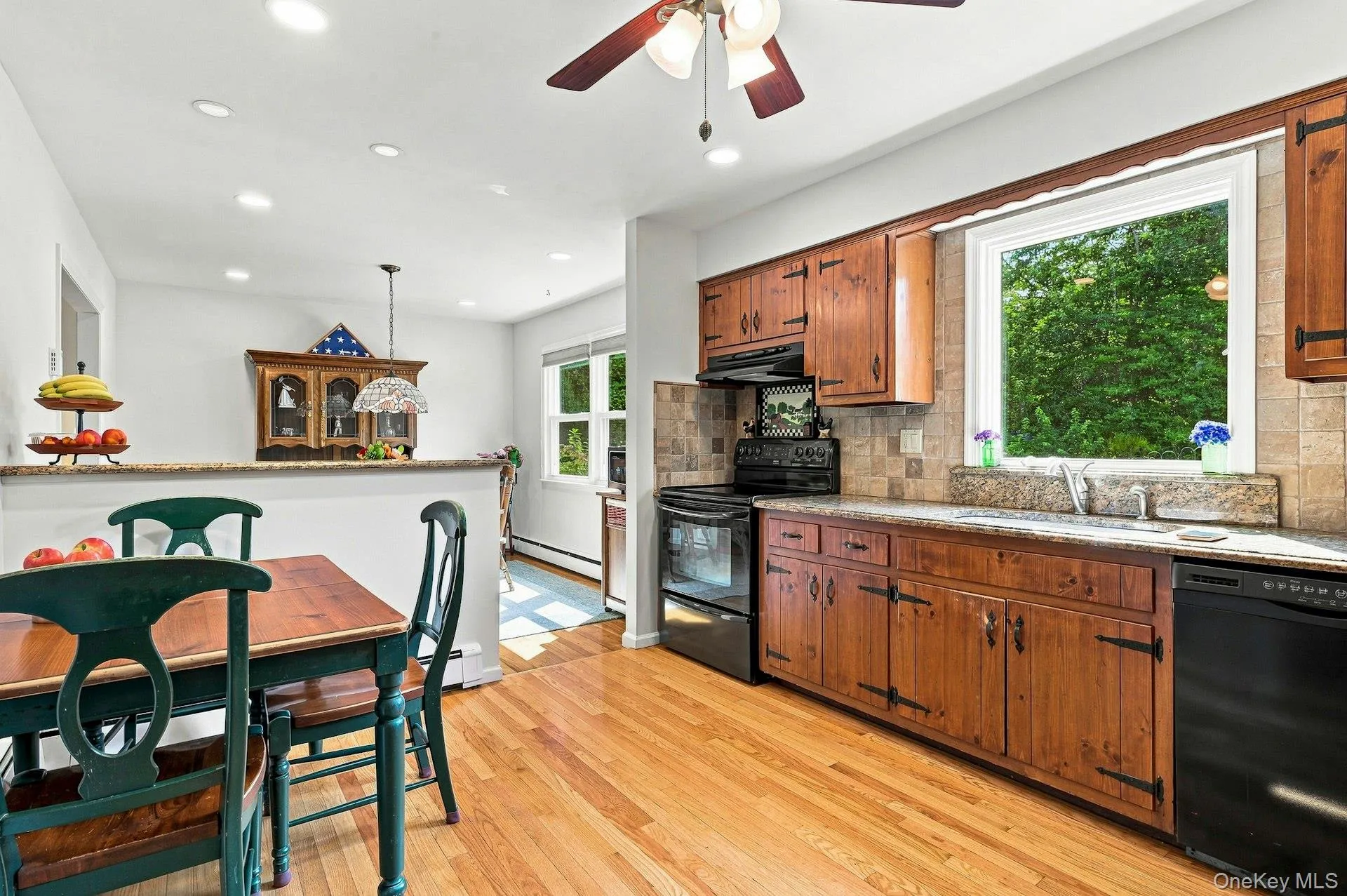 7 Bayberry Lane, Huntington, NY, 4 Bedrooms Bedrooms, 9 Rooms Rooms,2 BathroomsBathrooms,Residential,For Rent,Bayberry,0,1040046 7 Bayberry Lane, Huntington, NY, 4 Bedrooms Bedrooms, 9 Rooms Rooms,2 BathroomsBathrooms,Residential,For Rent,Bayberry,0,1040046
