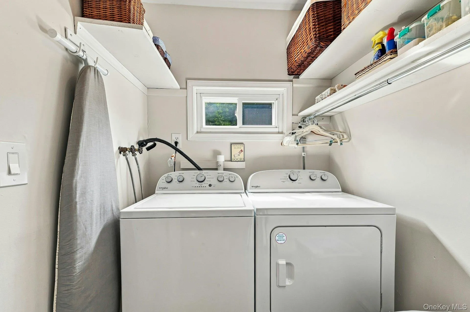 7 Bayberry Lane, Huntington, NY, 4 Bedrooms Bedrooms, 9 Rooms Rooms,2 BathroomsBathrooms,Residential,For Rent,Bayberry,0,1040046 7 Bayberry Lane, Huntington, NY, 4 Bedrooms Bedrooms, 9 Rooms Rooms,2 BathroomsBathrooms,Residential,For Rent,Bayberry,0,1040046