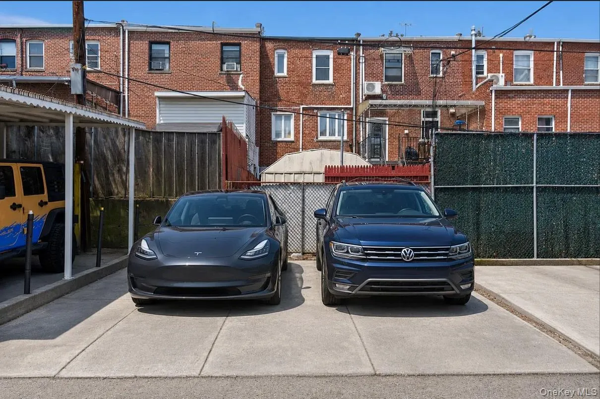 1866 51st Street, New York, NY, 4 Bedrooms Bedrooms, 10 Rooms Rooms,2 BathroomsBathrooms,Residential,For Rent,51st,0,1040045 1866 51st Street, New York, NY, 4 Bedrooms Bedrooms, 10 Rooms Rooms,2 BathroomsBathrooms,Residential,For Rent,51st,0,1040045