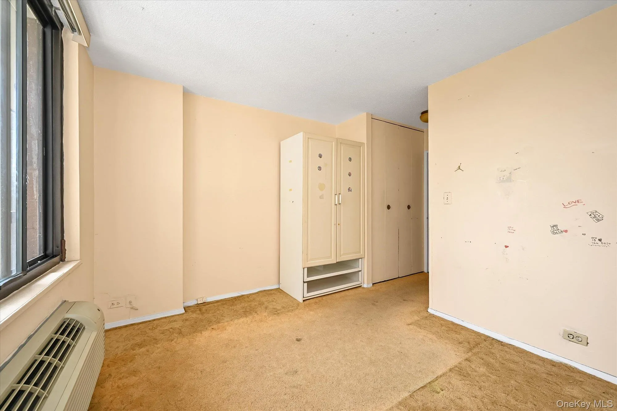 150-38 Union Turnpike, New York, NY, 2 Bedrooms Bedrooms, 6 Rooms Rooms,2 BathroomsBathrooms,Residential,For Rent,Union,0,1040050 150-38 Union Turnpike, New York, NY, 2 Bedrooms Bedrooms, 6 Rooms Rooms,2 BathroomsBathrooms,Residential,For Rent,Union,0,1040050