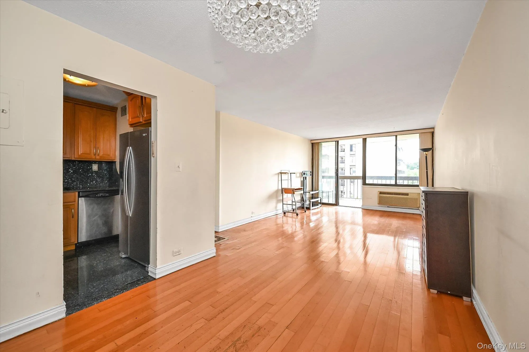 150-38 Union Turnpike, New York, NY, 2 Bedrooms Bedrooms, 6 Rooms Rooms,2 BathroomsBathrooms,Residential,For Rent,Union,0,1040050 150-38 Union Turnpike, New York, NY, 2 Bedrooms Bedrooms, 6 Rooms Rooms,2 BathroomsBathrooms,Residential,For Rent,Union,0,1040050