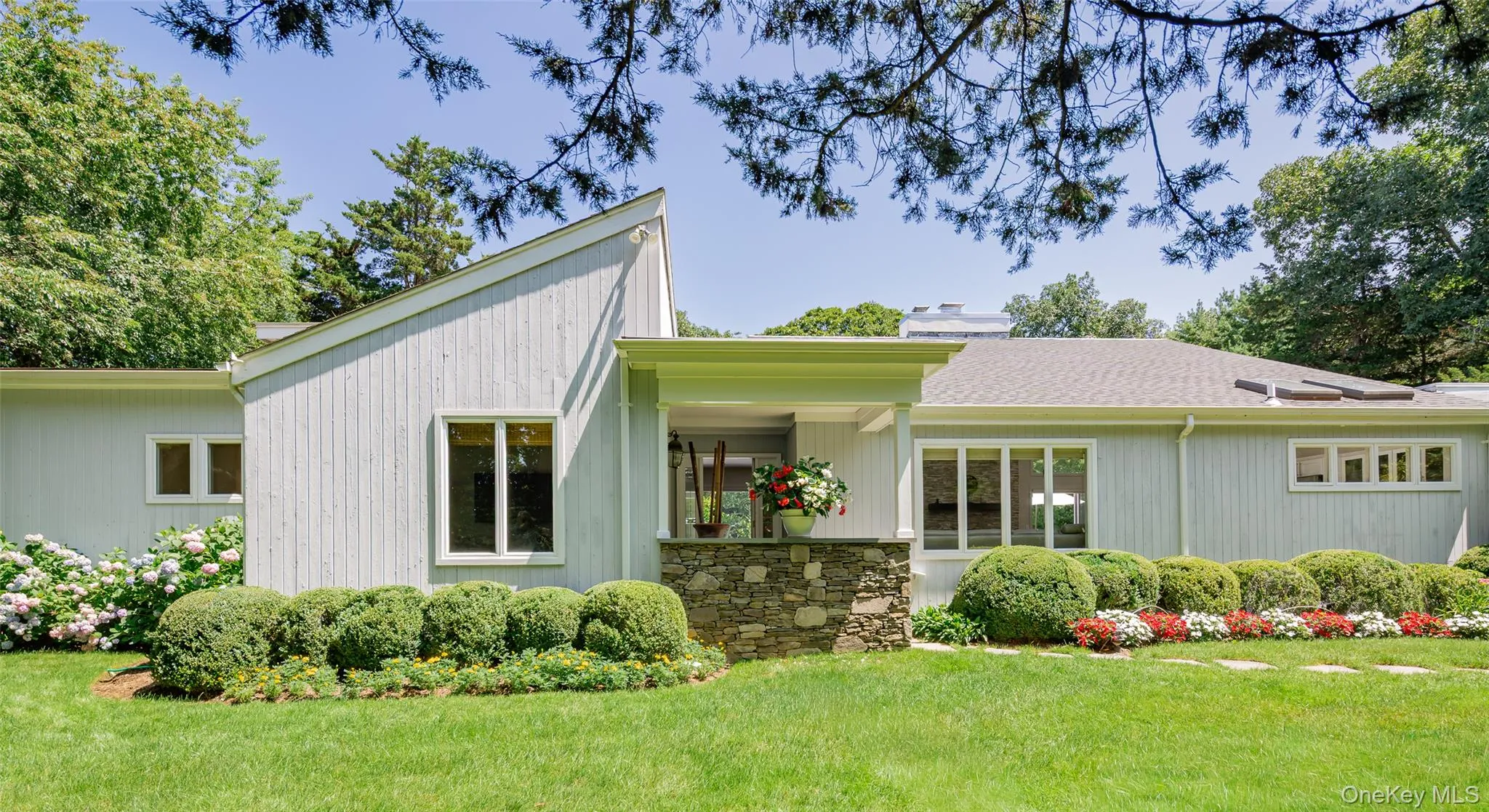14 Rose Hill Road, Southampton, NY, 4 Bedrooms Bedrooms, 9 Rooms Rooms,4 BathroomsBathrooms,Residential Lease,For Rent,Rose Hill,0,1040052 14 Rose Hill Road, Southampton, NY, 4 Bedrooms Bedrooms, 9 Rooms Rooms,4 BathroomsBathrooms,Residential Lease,For Rent,Rose Hill,0,1040052
