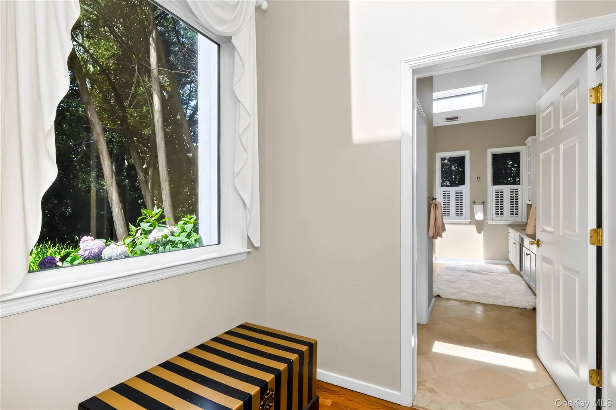 14 Rose Hill Road, Southampton, NY, 4 Bedrooms Bedrooms, 9 Rooms Rooms,4 BathroomsBathrooms,Residential Lease,For Rent,Rose Hill,0,1040052 14 Rose Hill Road, Southampton, NY, 4 Bedrooms Bedrooms, 9 Rooms Rooms,4 BathroomsBathrooms,Residential Lease,For Rent,Rose Hill,0,1040052