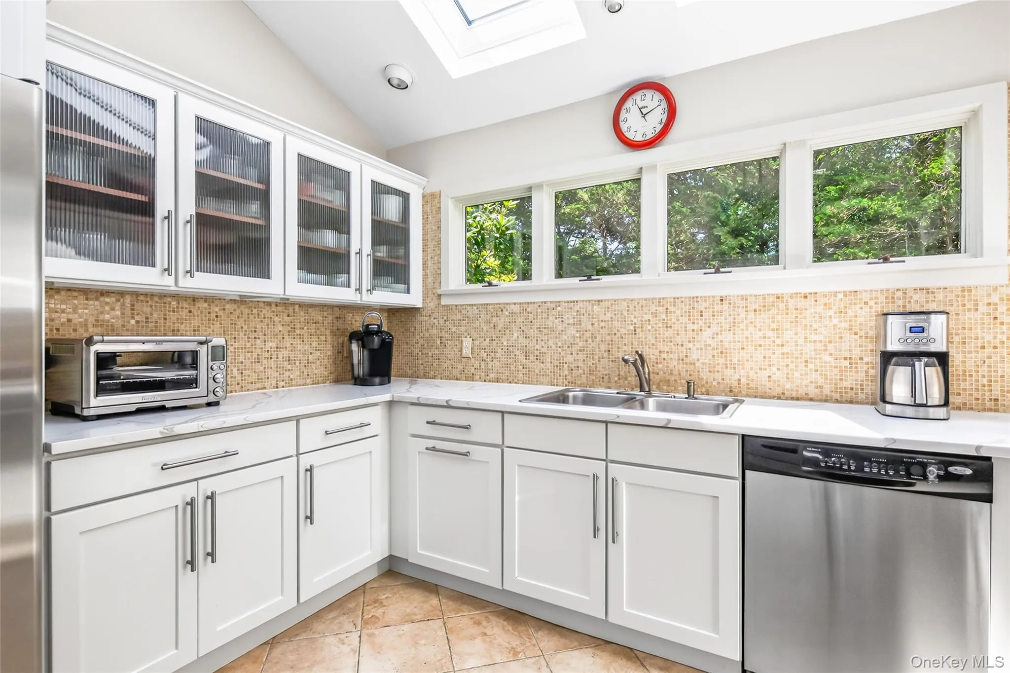 14 Rose Hill Road, Southampton, NY, 4 Bedrooms Bedrooms, 9 Rooms Rooms,4 BathroomsBathrooms,Residential Lease,For Rent,Rose Hill,0,1040052 14 Rose Hill Road, Southampton, NY, 4 Bedrooms Bedrooms, 9 Rooms Rooms,4 BathroomsBathrooms,Residential Lease,For Rent,Rose Hill,0,1040052