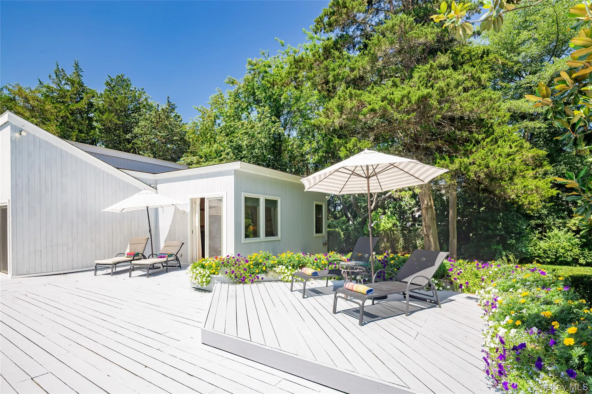 14 Rose Hill Road, Southampton, NY, 4 Bedrooms Bedrooms, 9 Rooms Rooms,4 BathroomsBathrooms,Residential Lease,For Rent,Rose Hill,0,1040052 14 Rose Hill Road, Southampton, NY, 4 Bedrooms Bedrooms, 9 Rooms Rooms,4 BathroomsBathrooms,Residential Lease,For Rent,Rose Hill,0,1040052