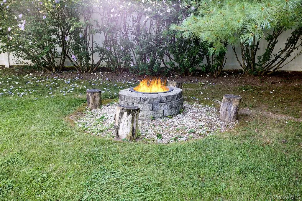 274 Robinson Lane, East Fishkill, NY, 3 Bedrooms Bedrooms, 8 Rooms Rooms,3 BathroomsBathrooms,Residential,For Rent,Robinson,0,1040053 274 Robinson Lane, East Fishkill, NY, 3 Bedrooms Bedrooms, 8 Rooms Rooms,3 BathroomsBathrooms,Residential,For Rent,Robinson,0,1040053